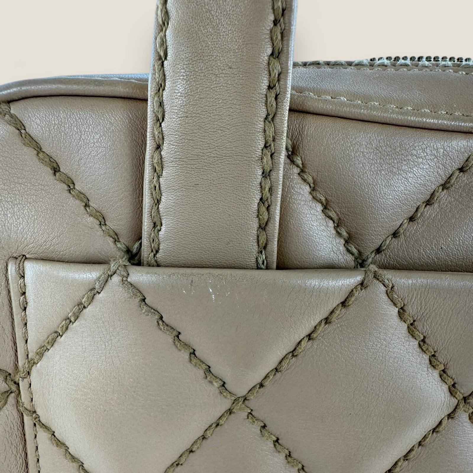 Authentieke Chanel tas leer wild stitch
