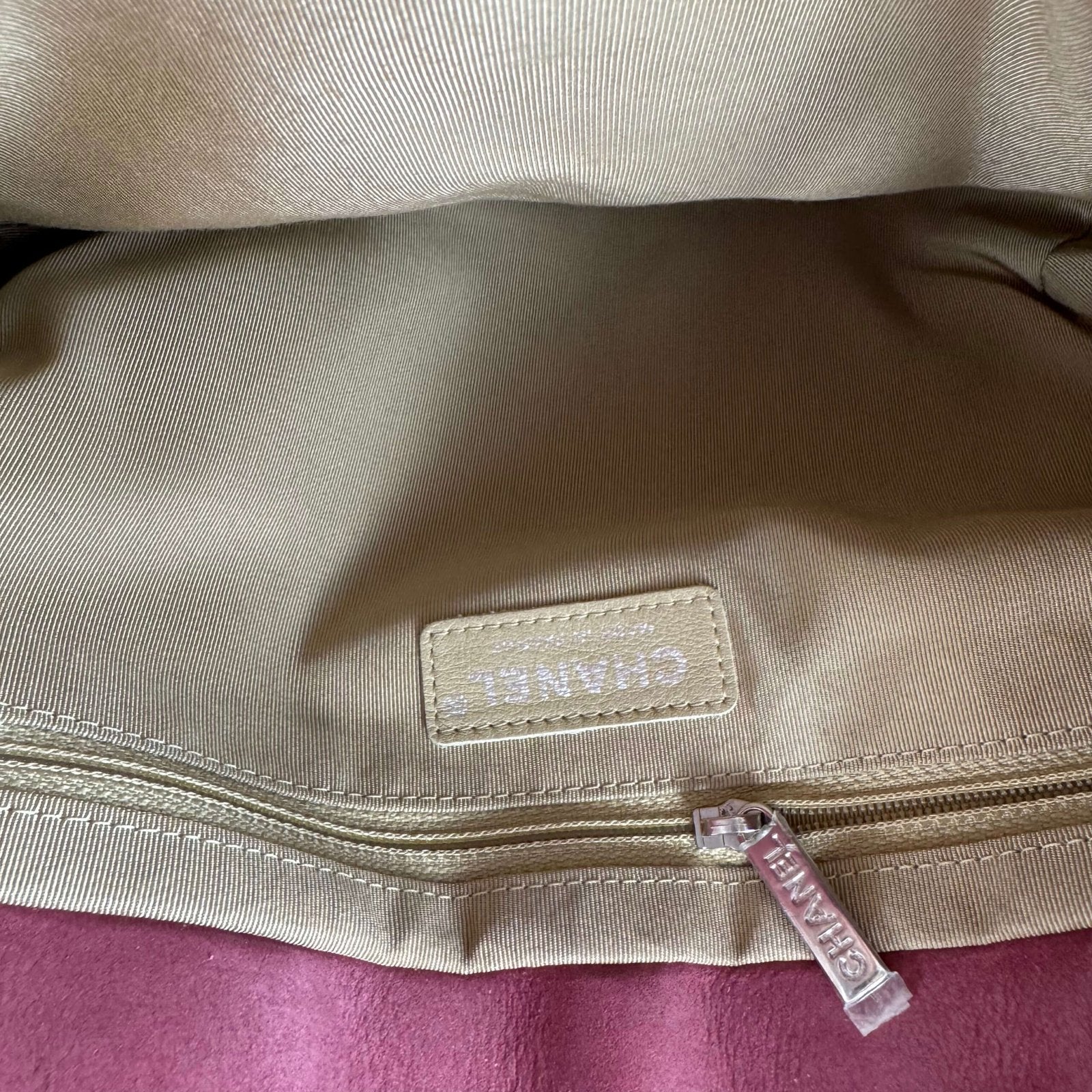Binnenkant Chanel flap bag - overzicht
