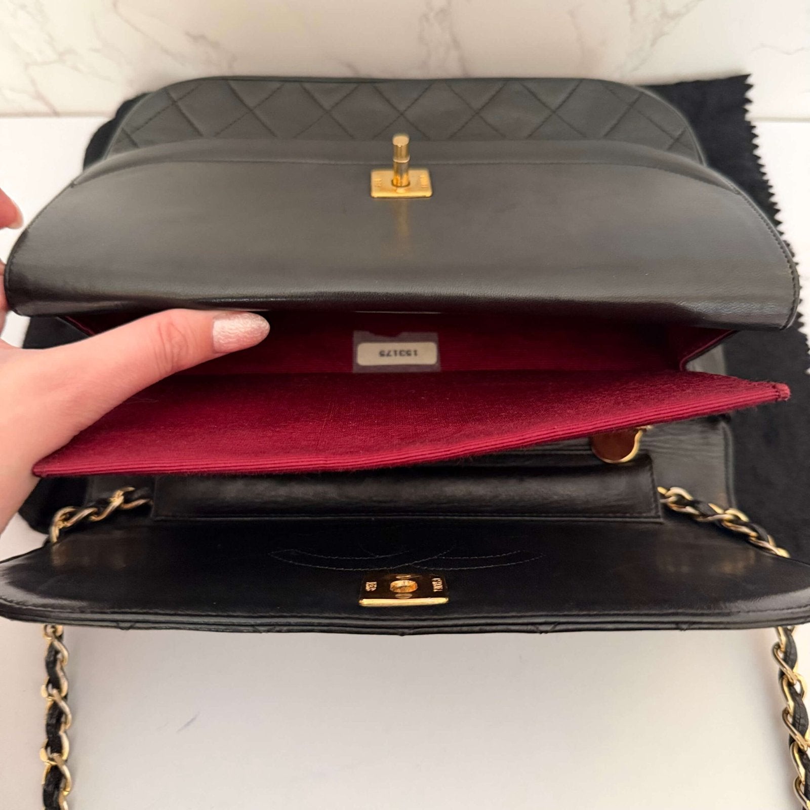 Chanel Double Flap zipper compartment detail