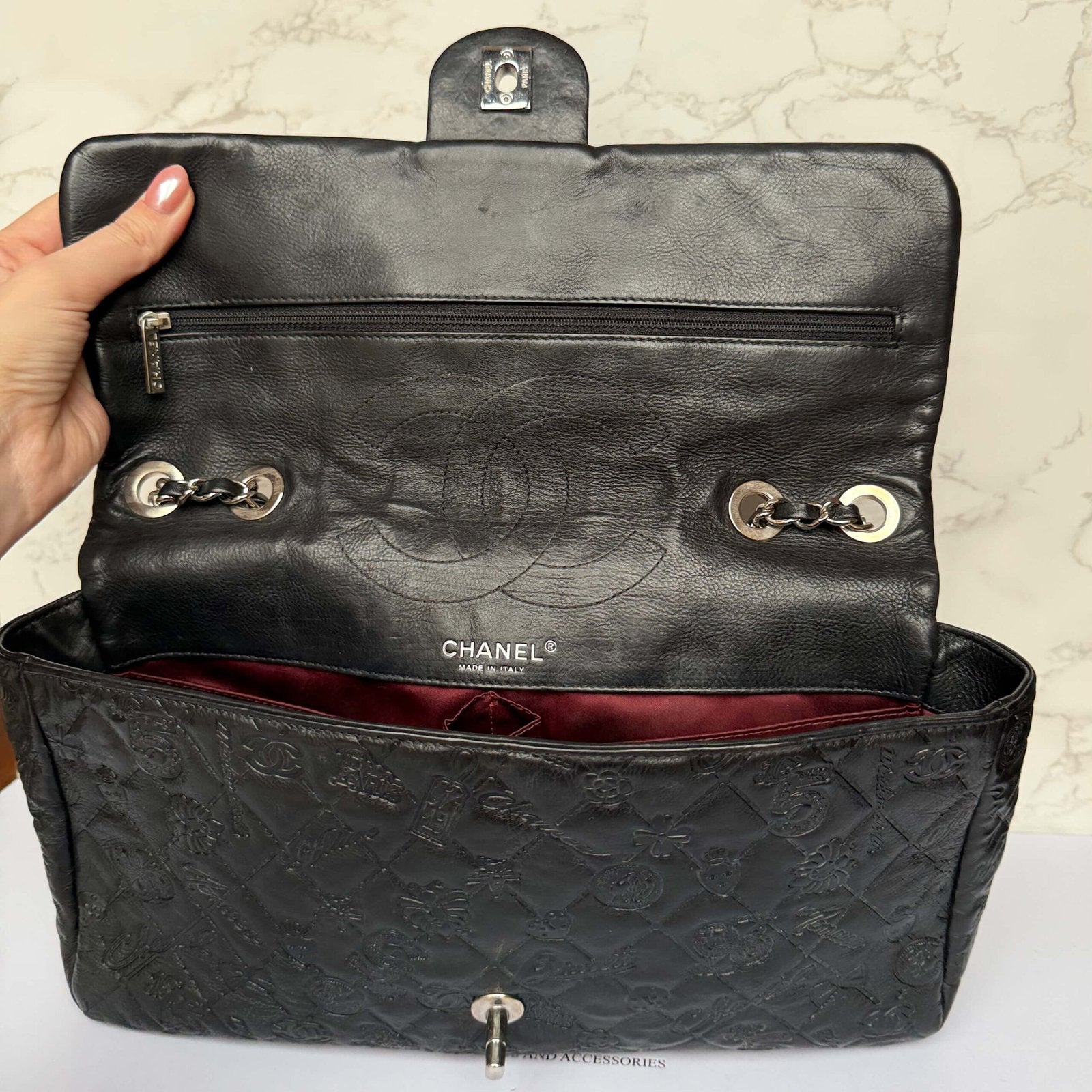 Chanel jumbo lucky symbols bordeaux interieur voering
