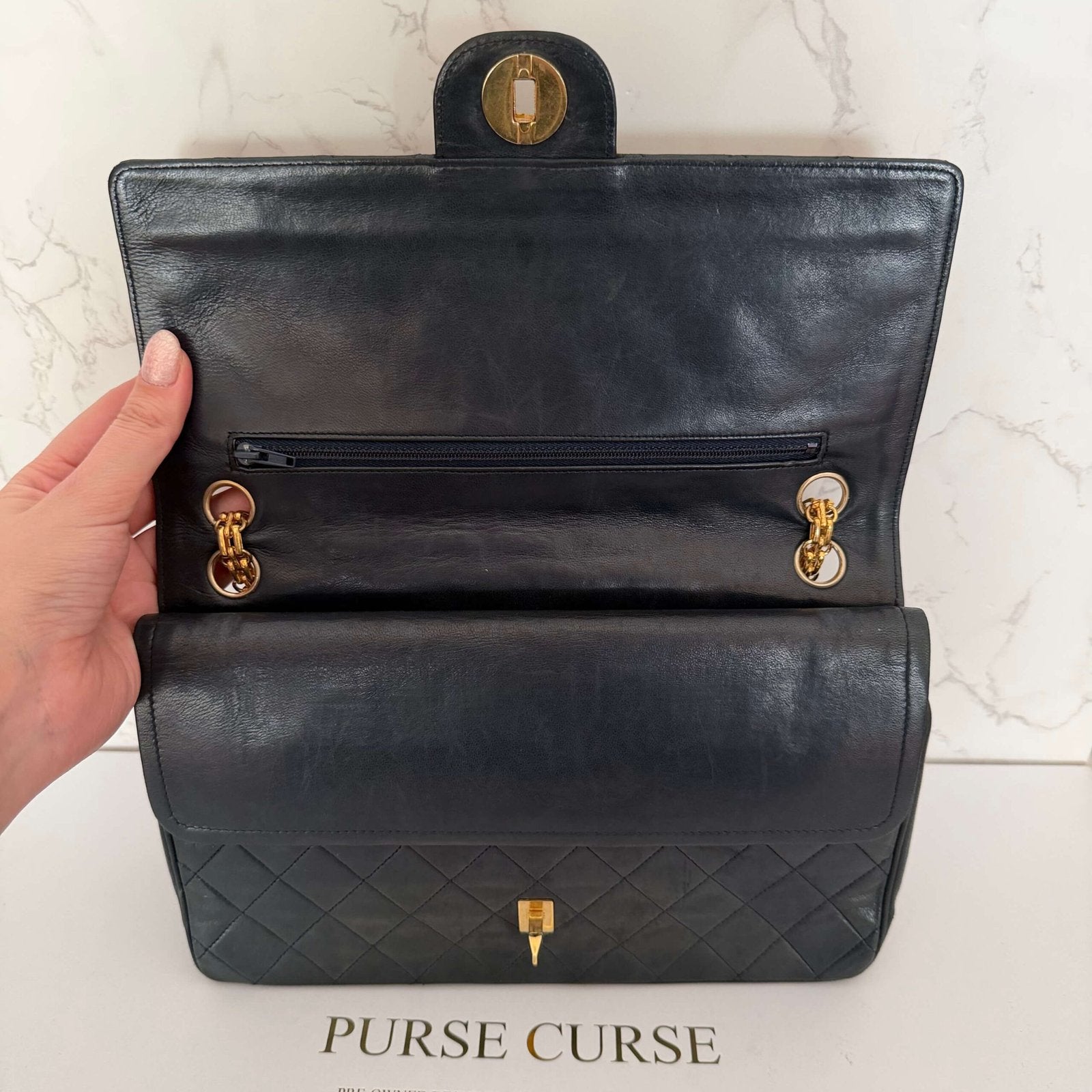 Chanel medium flapbag binnenkant 80s