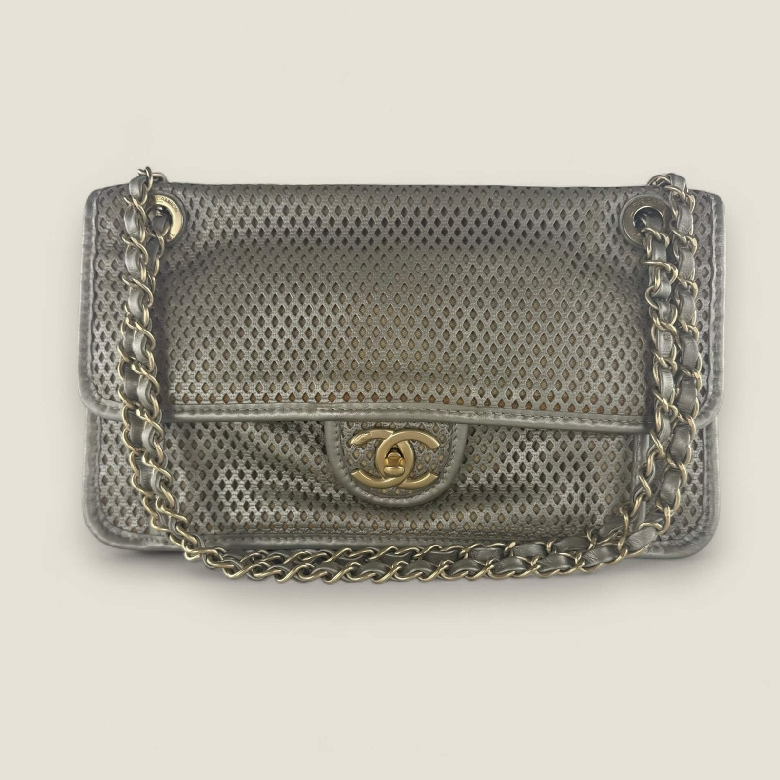 Chanel up in the air flapbag silver leather