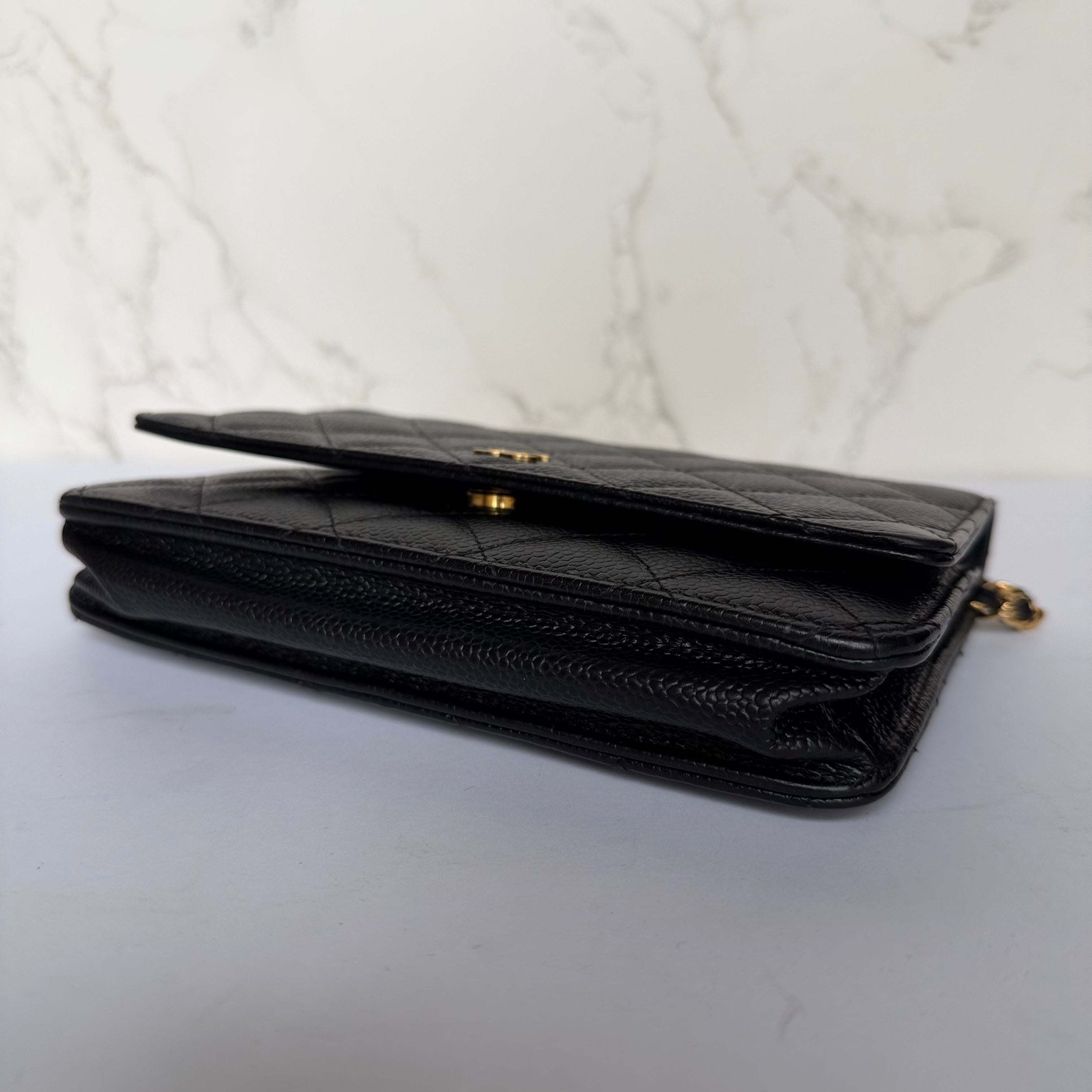 Chanel wallet on chain zwart caviar