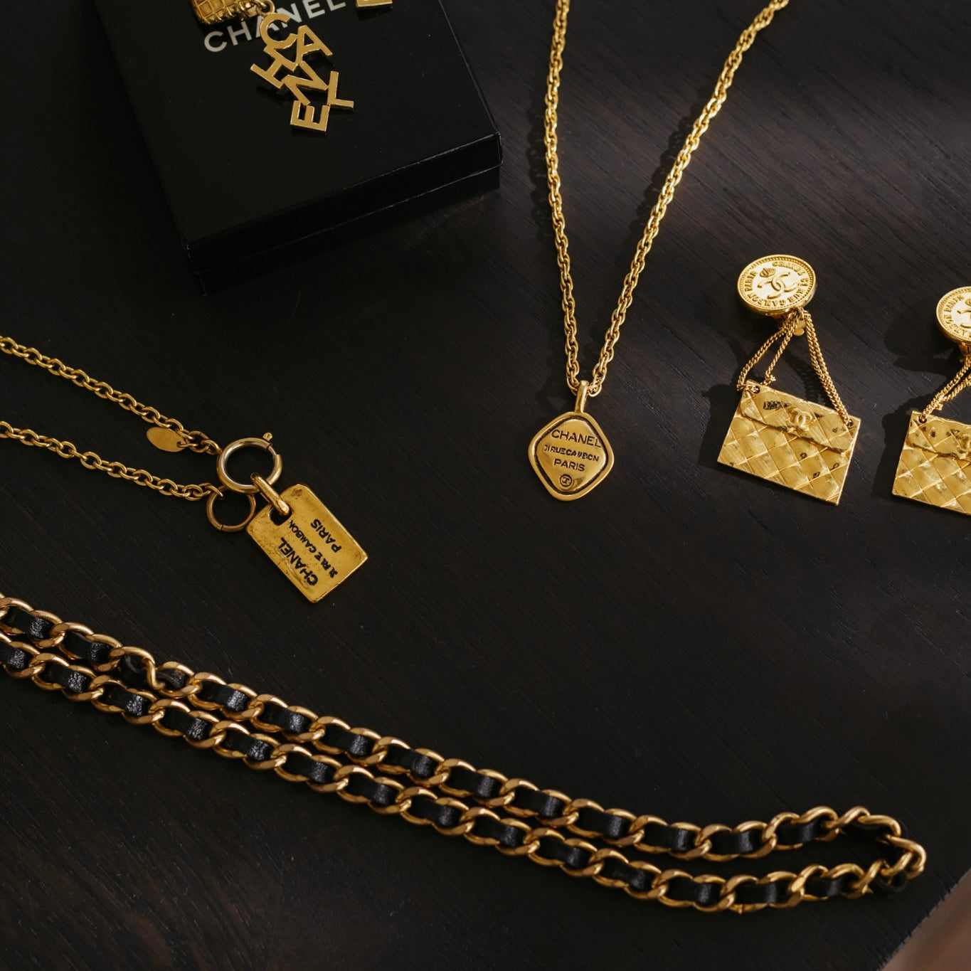 Chanel belt and jewelry vintage 24k gold-plated