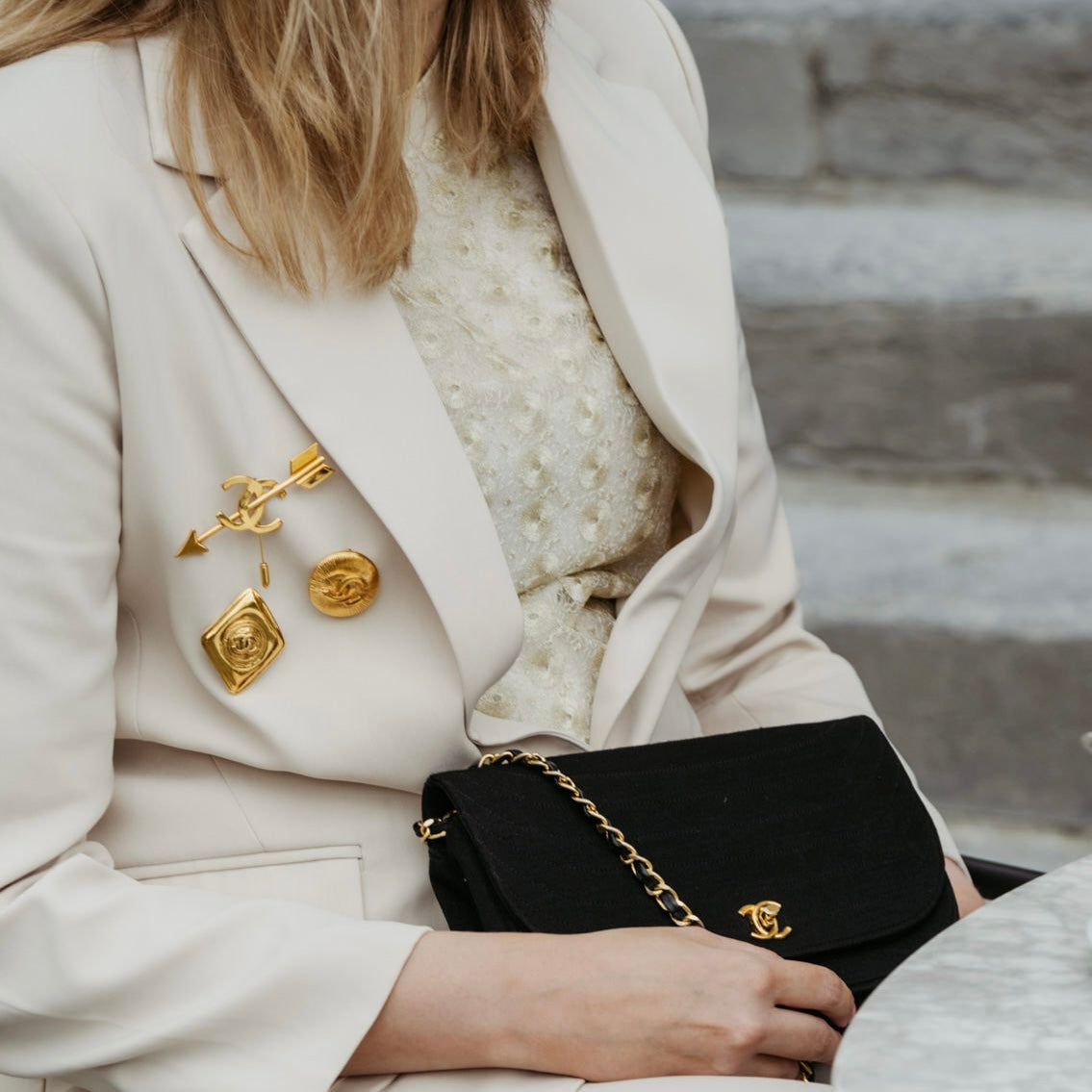 Chanel vintage half moon flap zwart stof