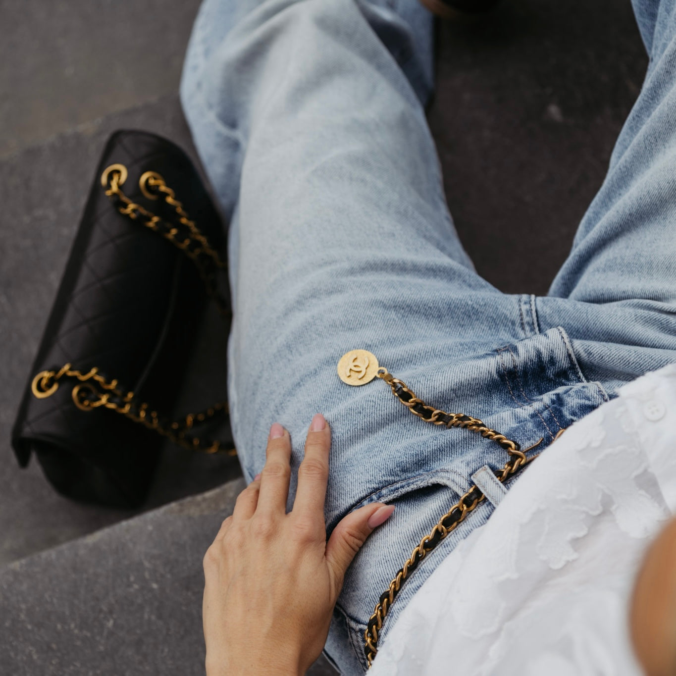 Chanel vintage necklace belt 1982.