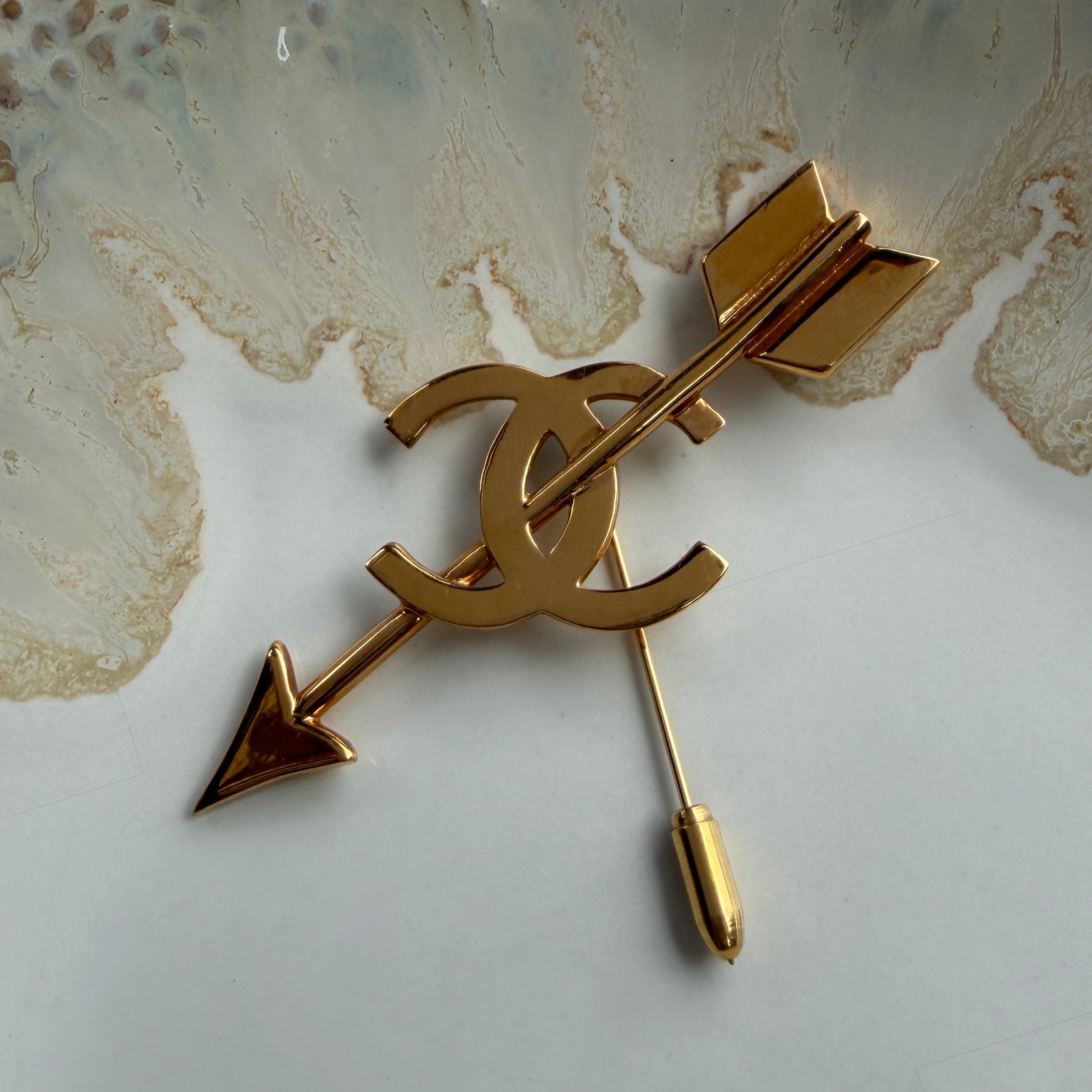 Chanel vintage pijl en boog broche