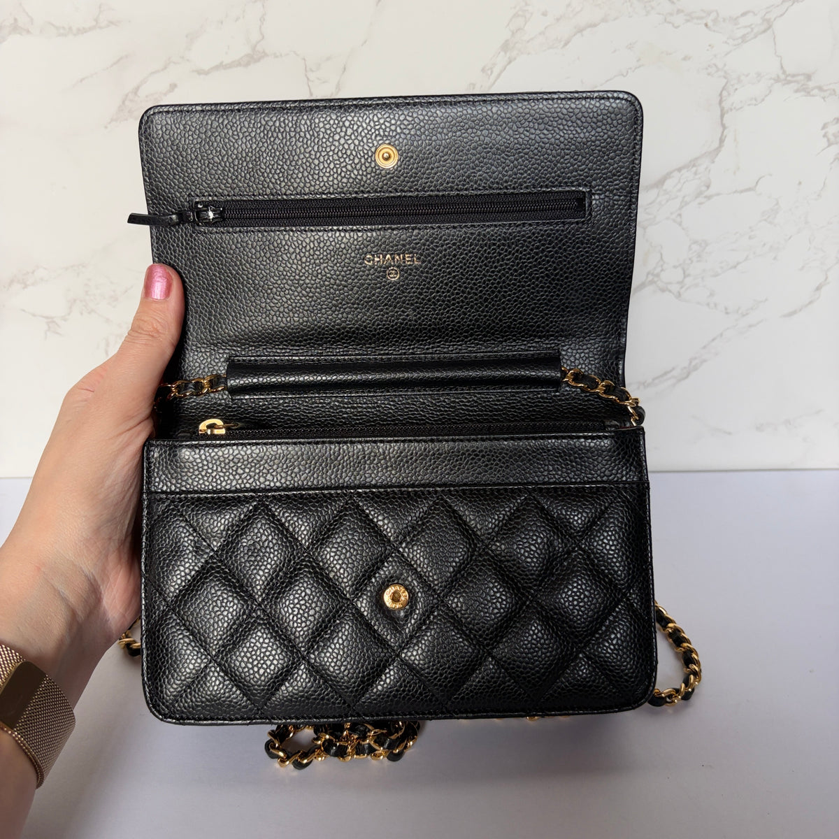 Chanel wallet on chain binnenkant