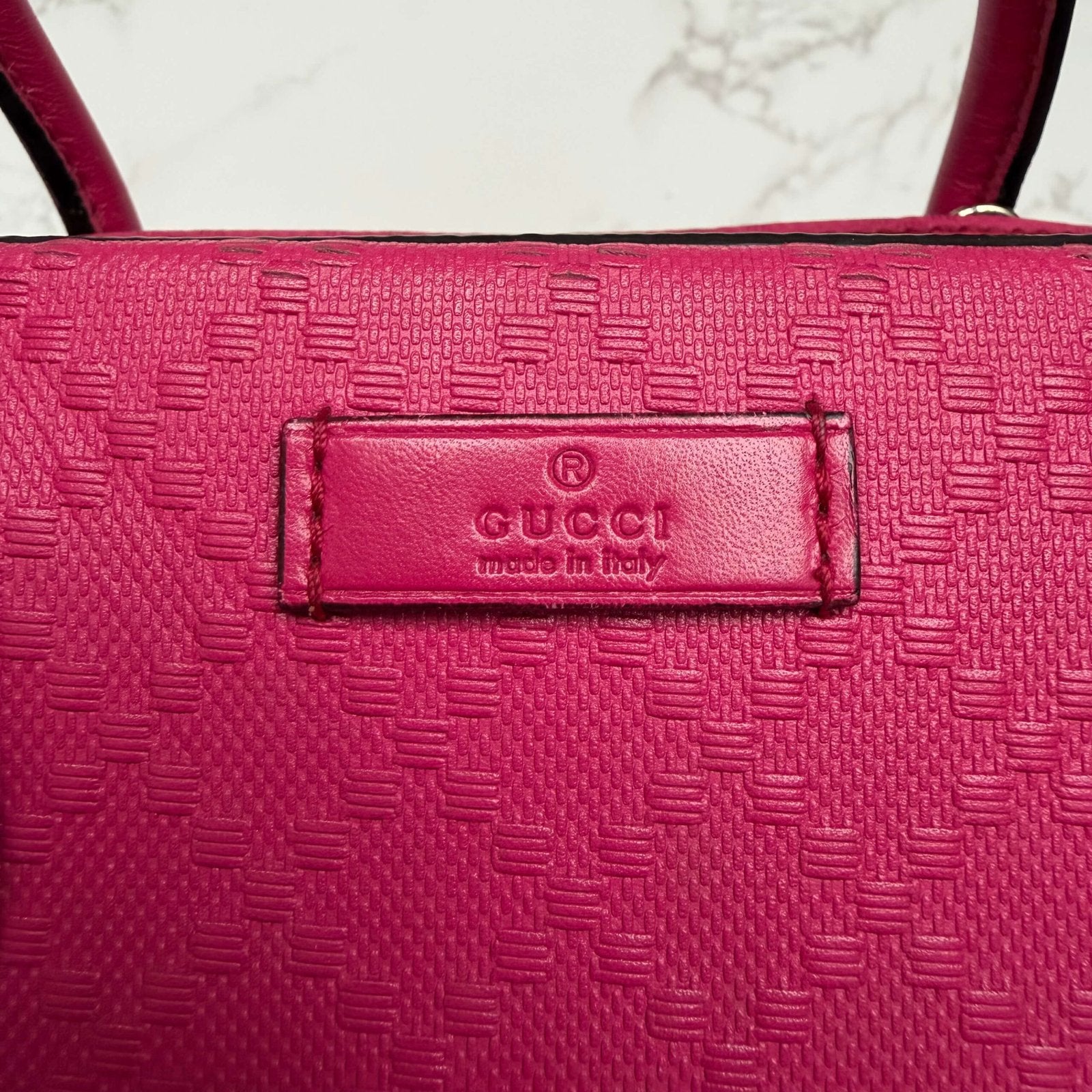 Gucci Diamanté Bright Leather Satchel pink logo detail