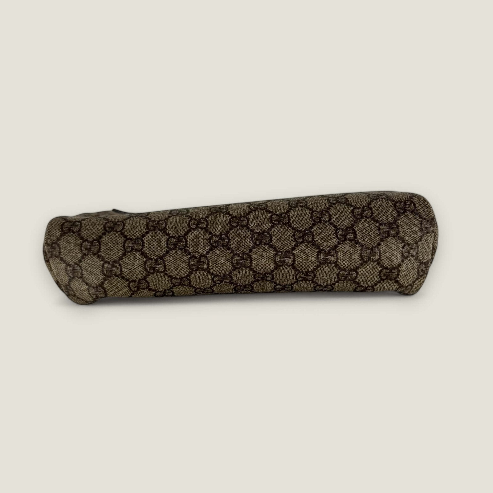 Gucci GG supreme monogram clutch