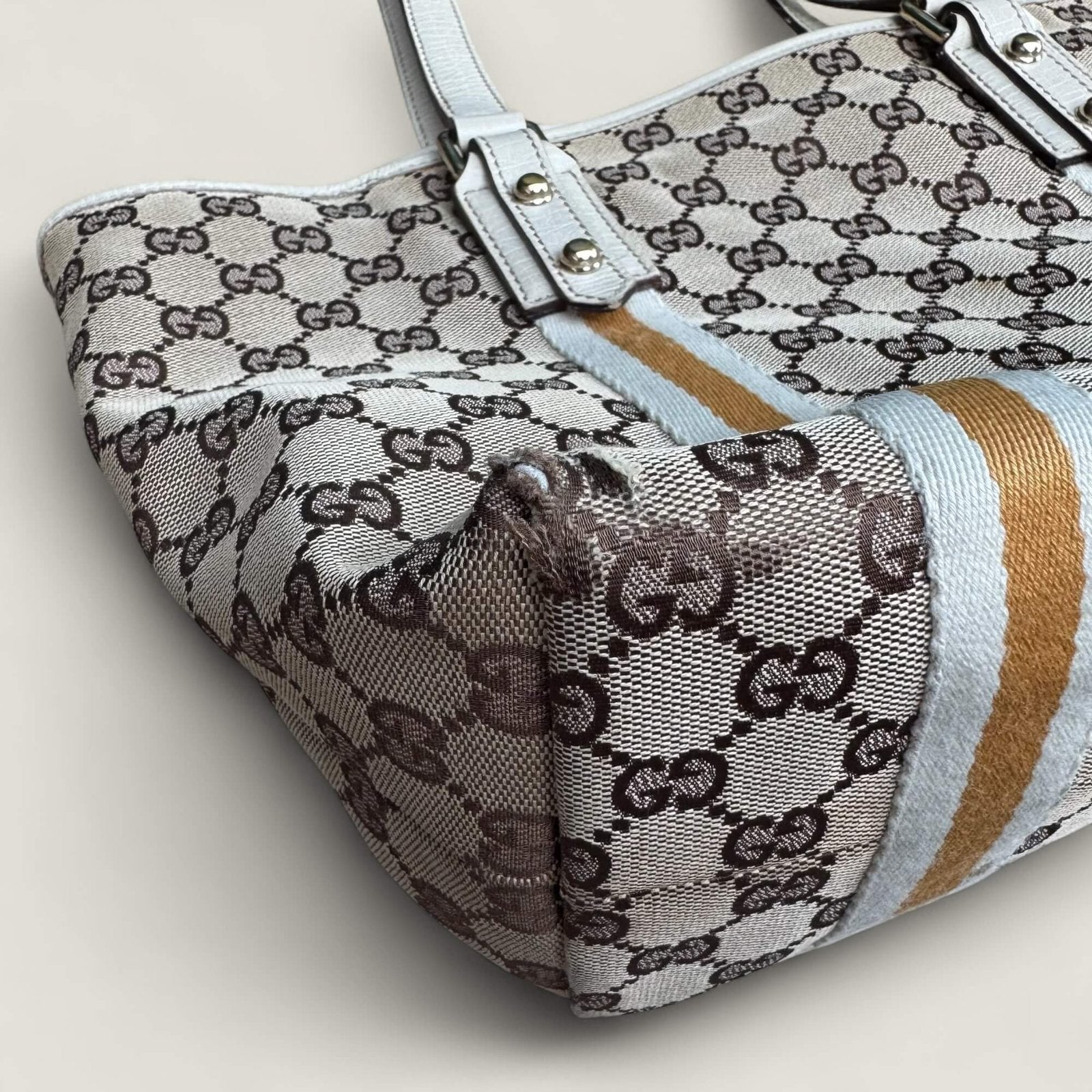 Hoeken authentieke Gucci tas