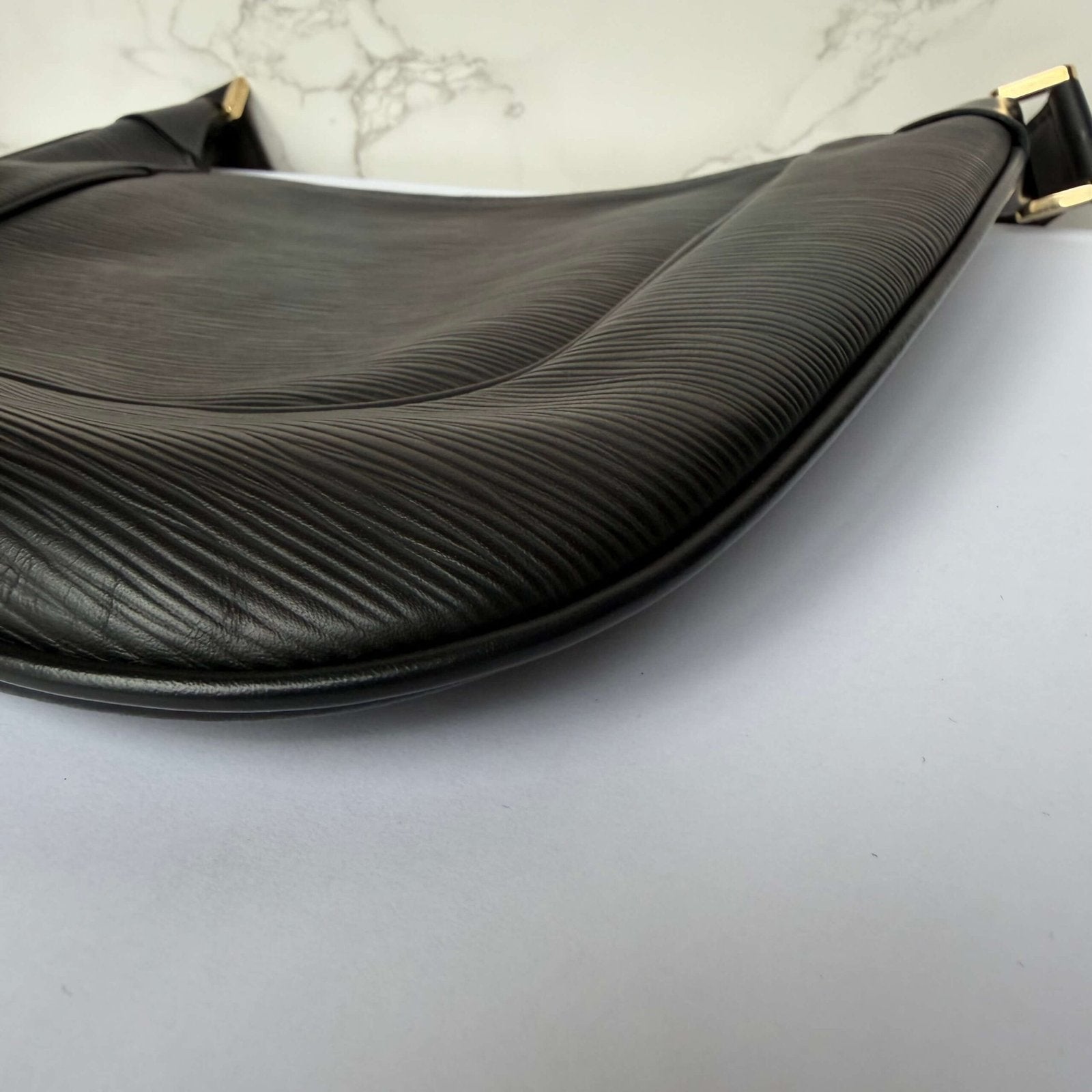 Hoekjes Louis Vuitton handtas Matsy epi leer