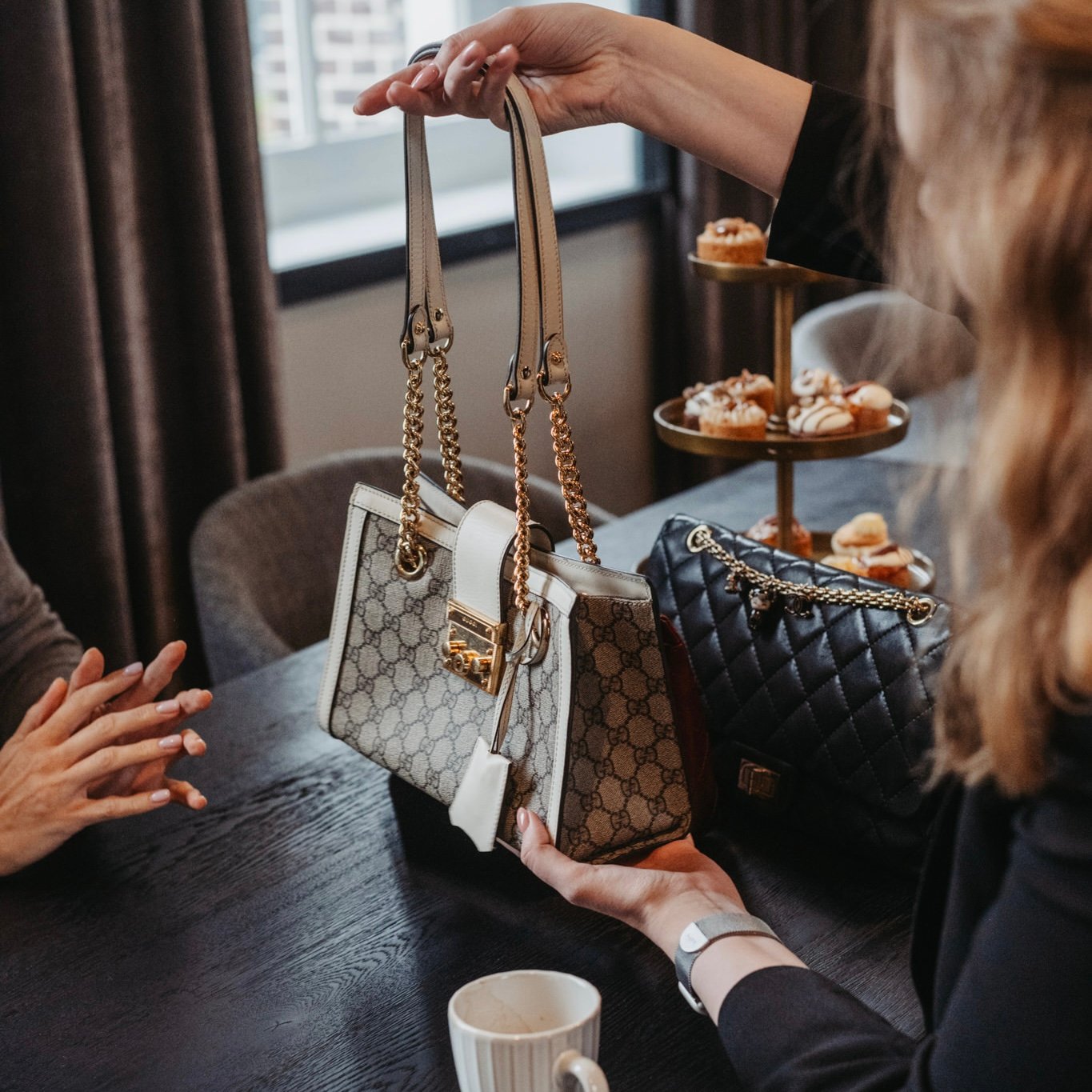 Gucci tas showroom Purse Curse