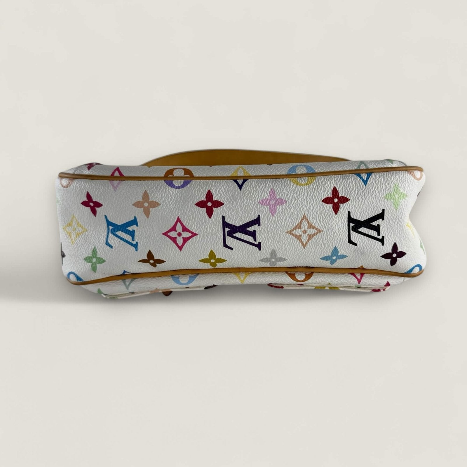 Louis Vuitton Lodge multicolor white