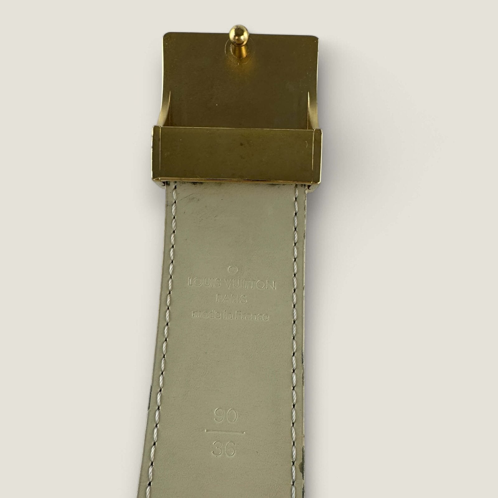 Louis Vuitton belt size 90