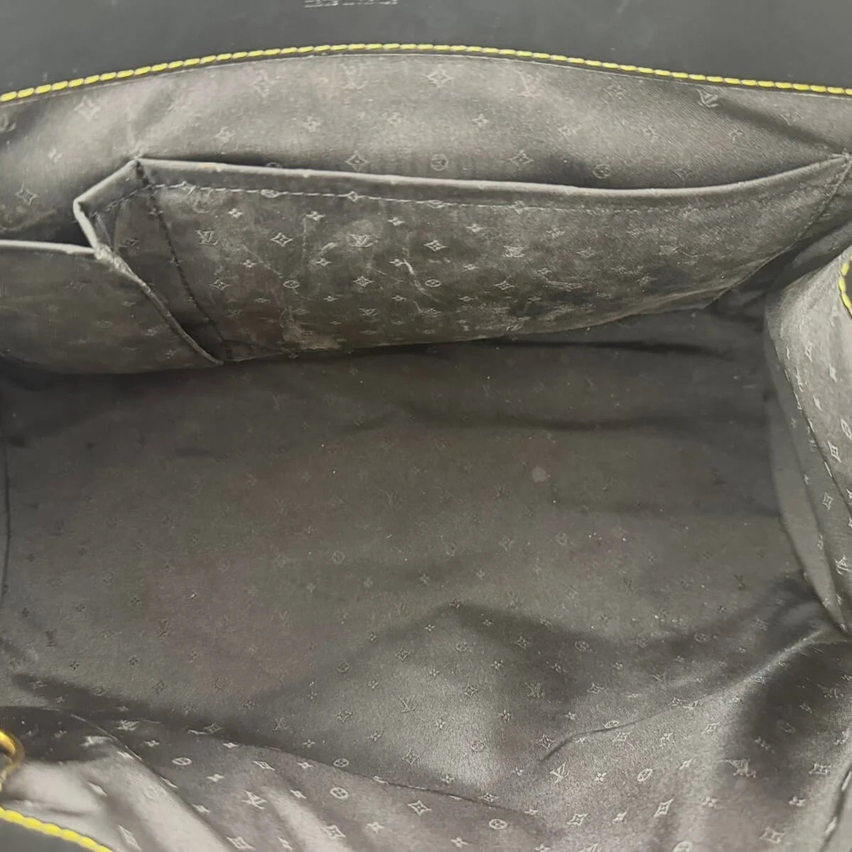 Louis Vuitton tas tweedehands – binnenkant met monogramstof