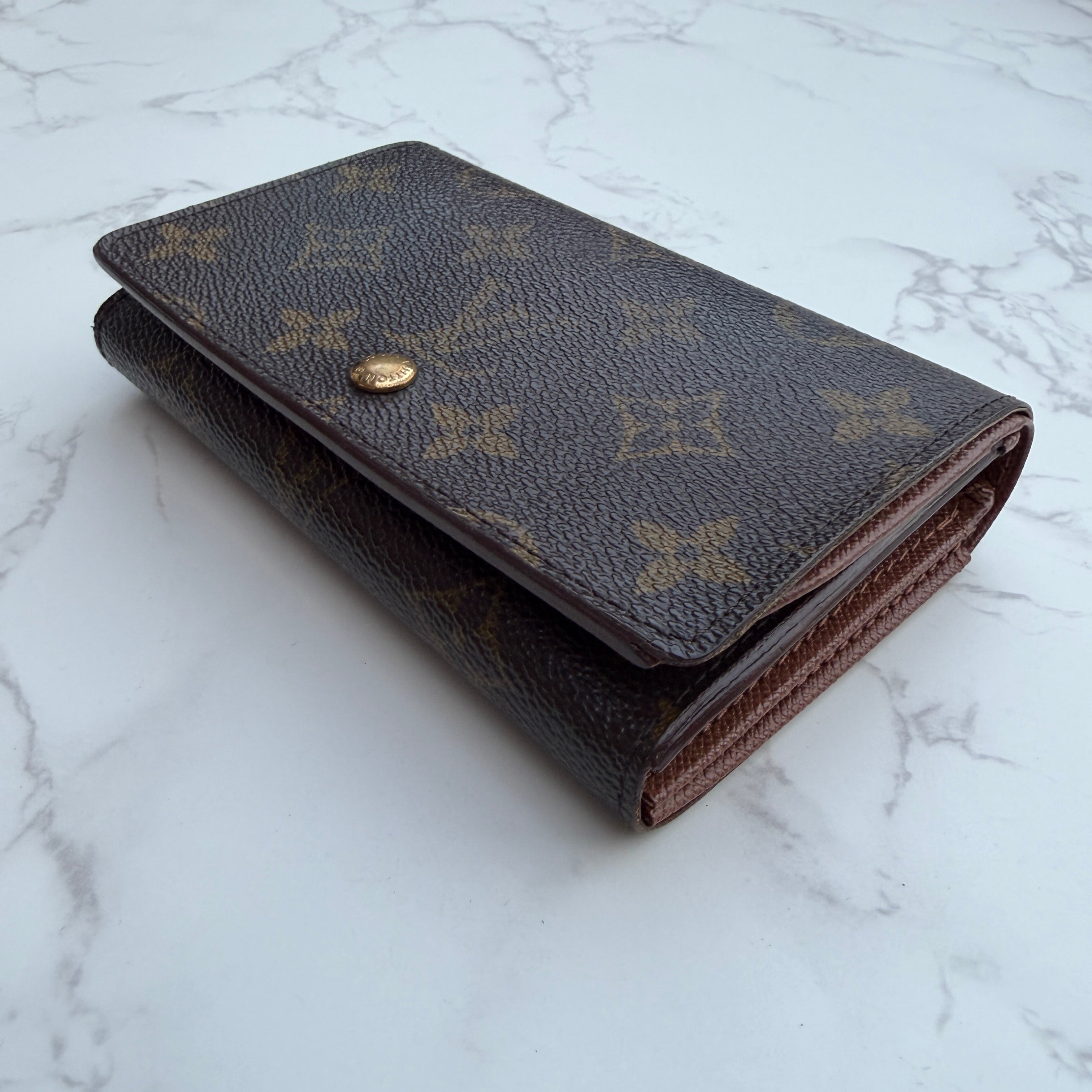 Louis Vuitton Monogram Nevietre Sol bi-fold wallet