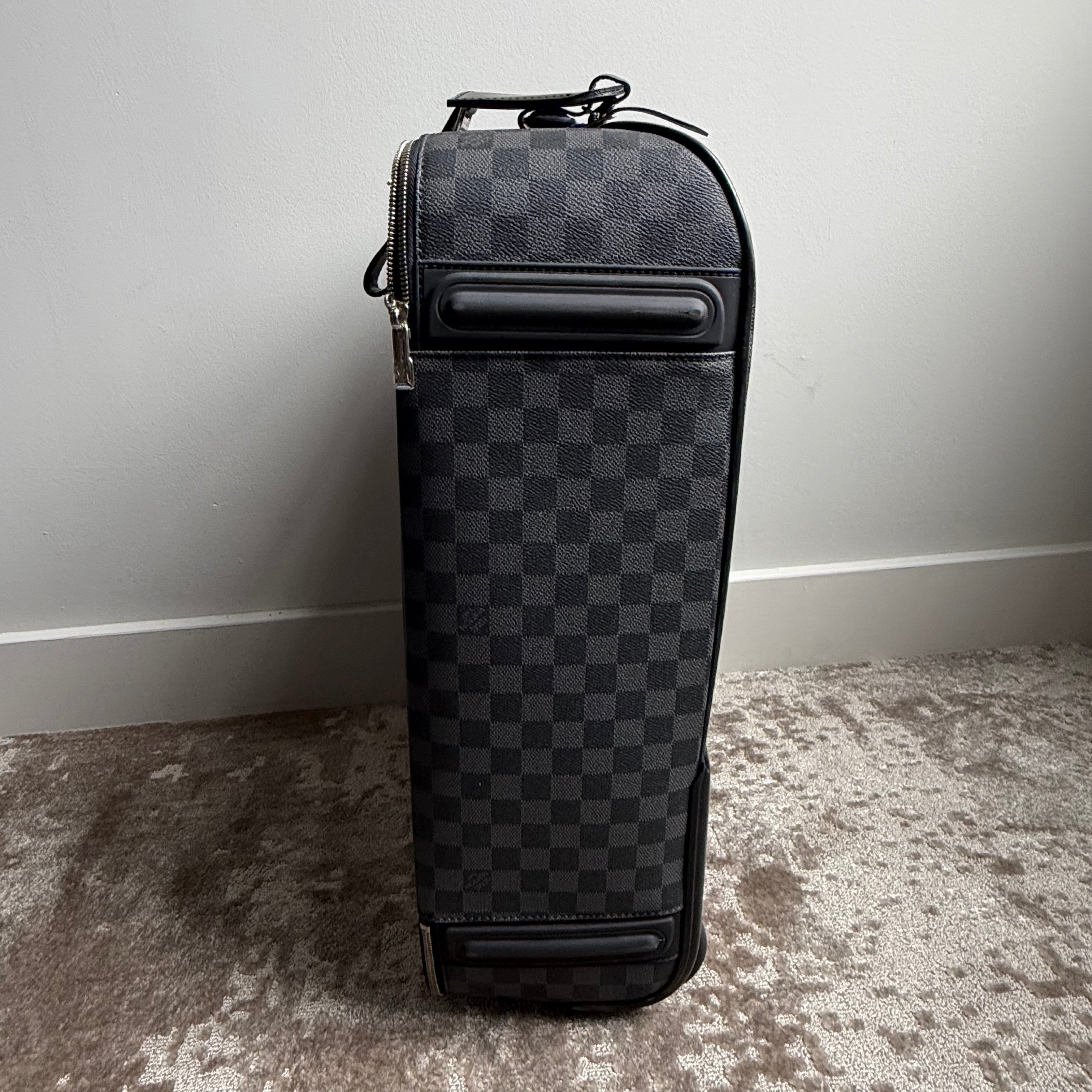 LouisVuitton koffer Damier Graphite zijkant