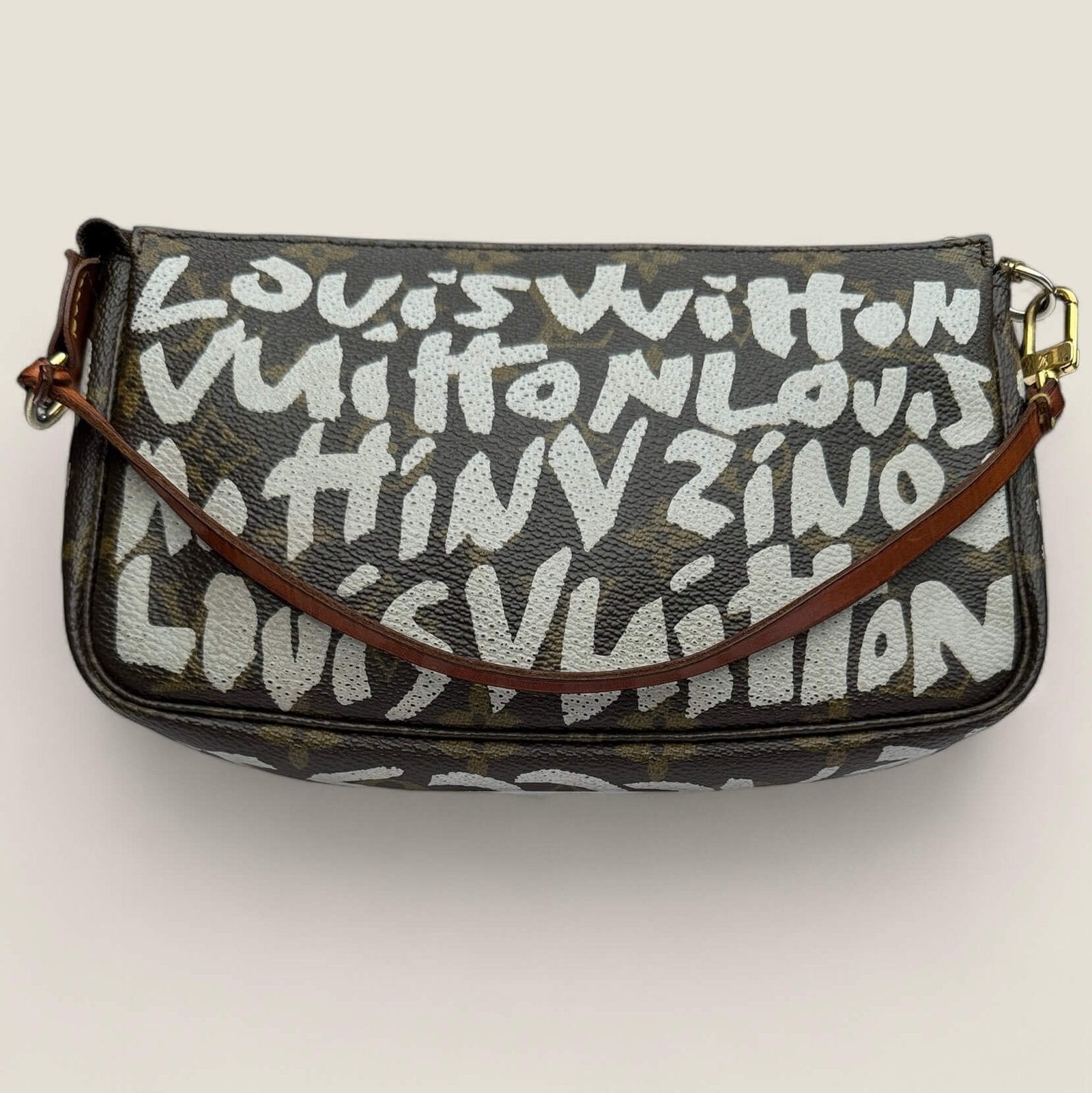Pre-loved Louis Vuitton x Stephen Sprouse Graffiti Pochette Accessories