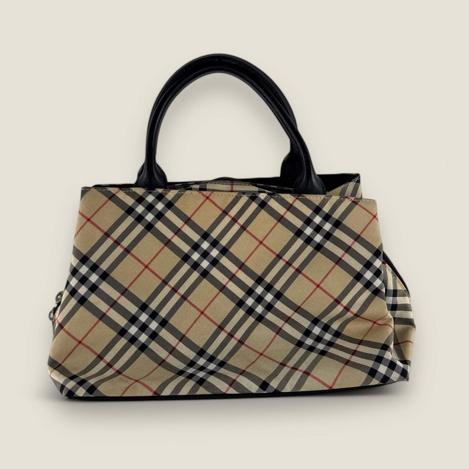 Pre-owned Burberry handbag beige ruit