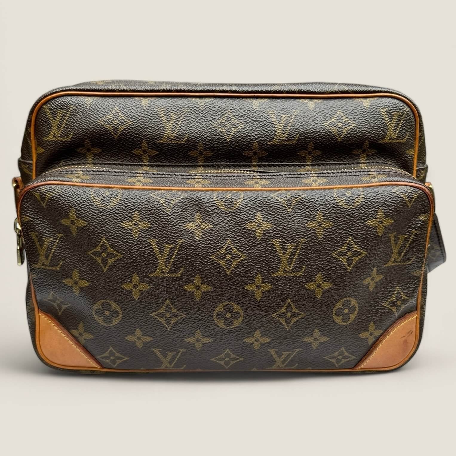 Pre-owned Louis Vuitton Nile shoulder bag