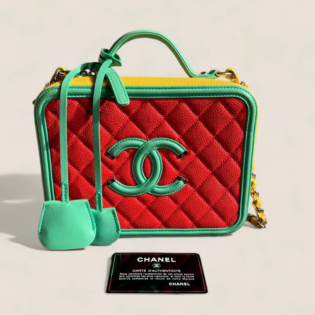 Purse Curse Chanel vanity multicolor