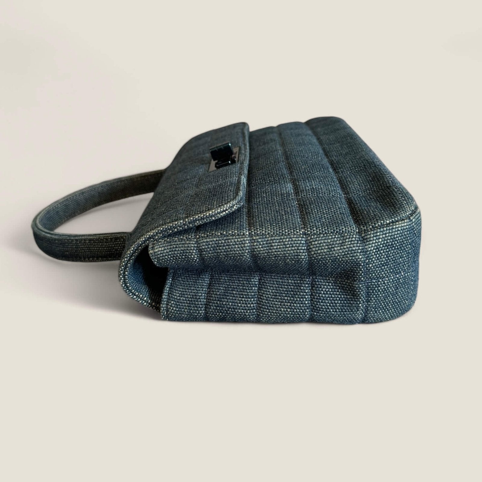Pre-owned Chanel chocolate denim bag top handle
