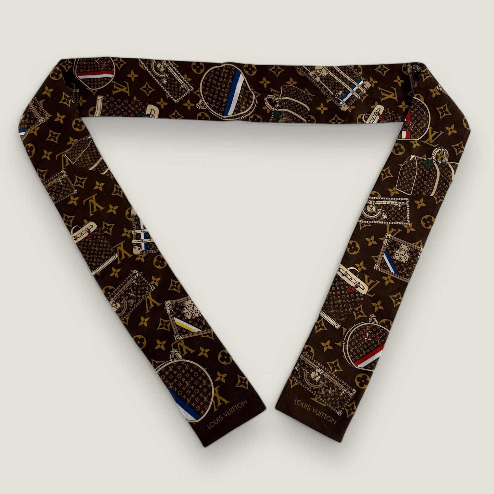 Pre-owned Louis Vuitton small scarf twilly monogram bags and suitcases