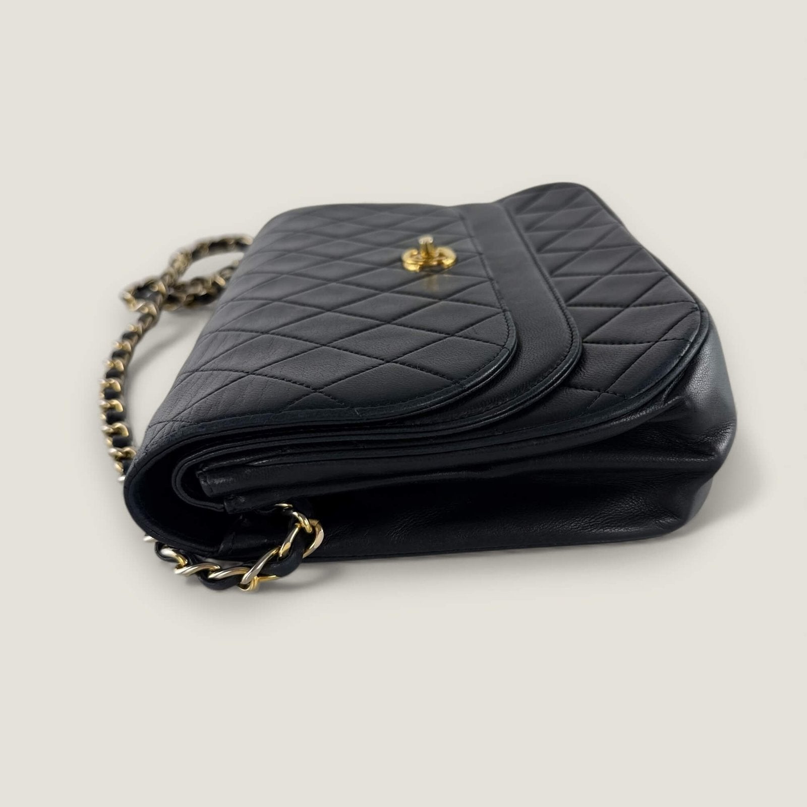 Side view Chanel lambskin black