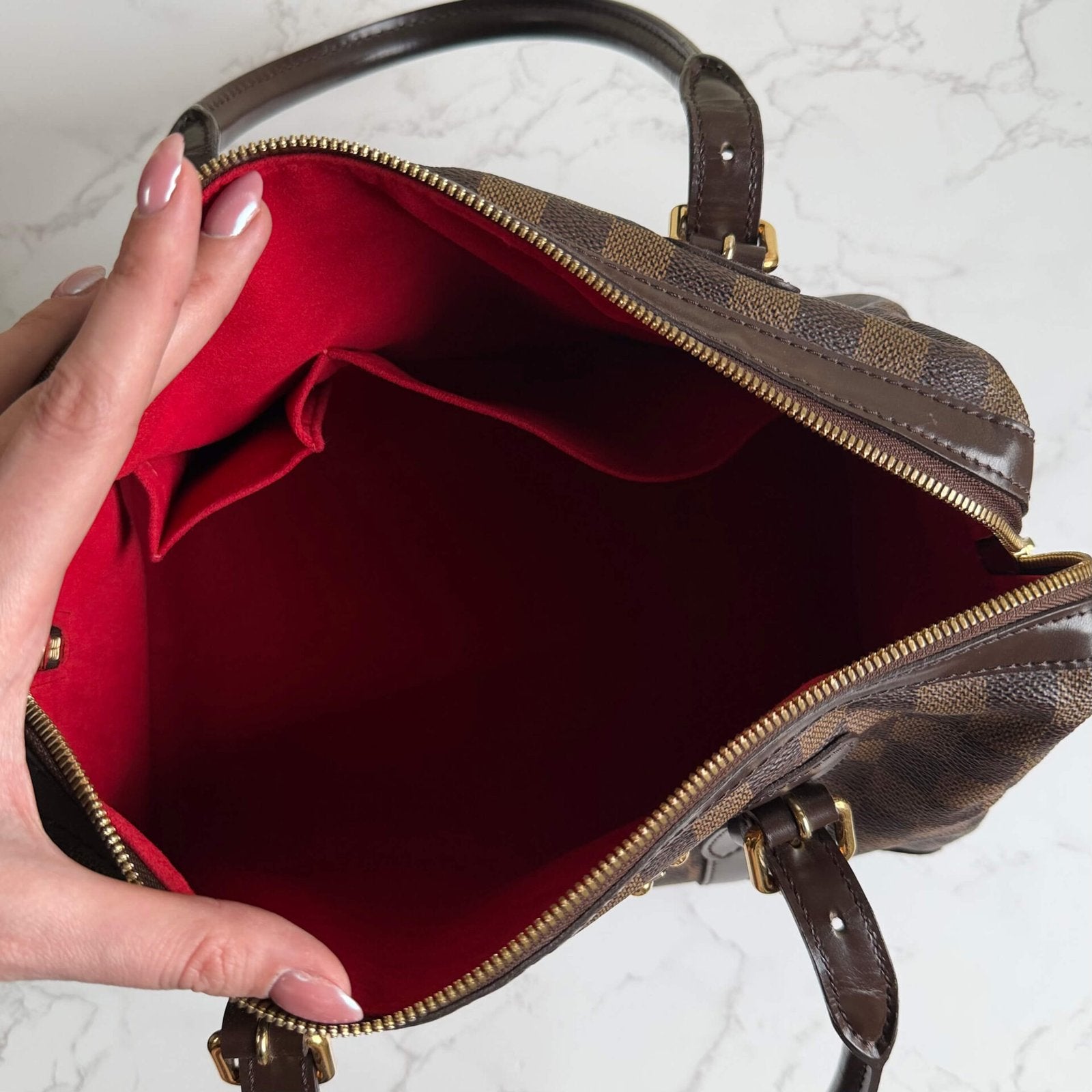 authentic Louis Vuitton Berkeley damier ebene interior red interior