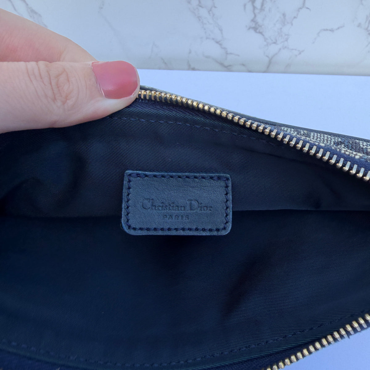 authentieke vintage Dior Saddle pochette binnenkant