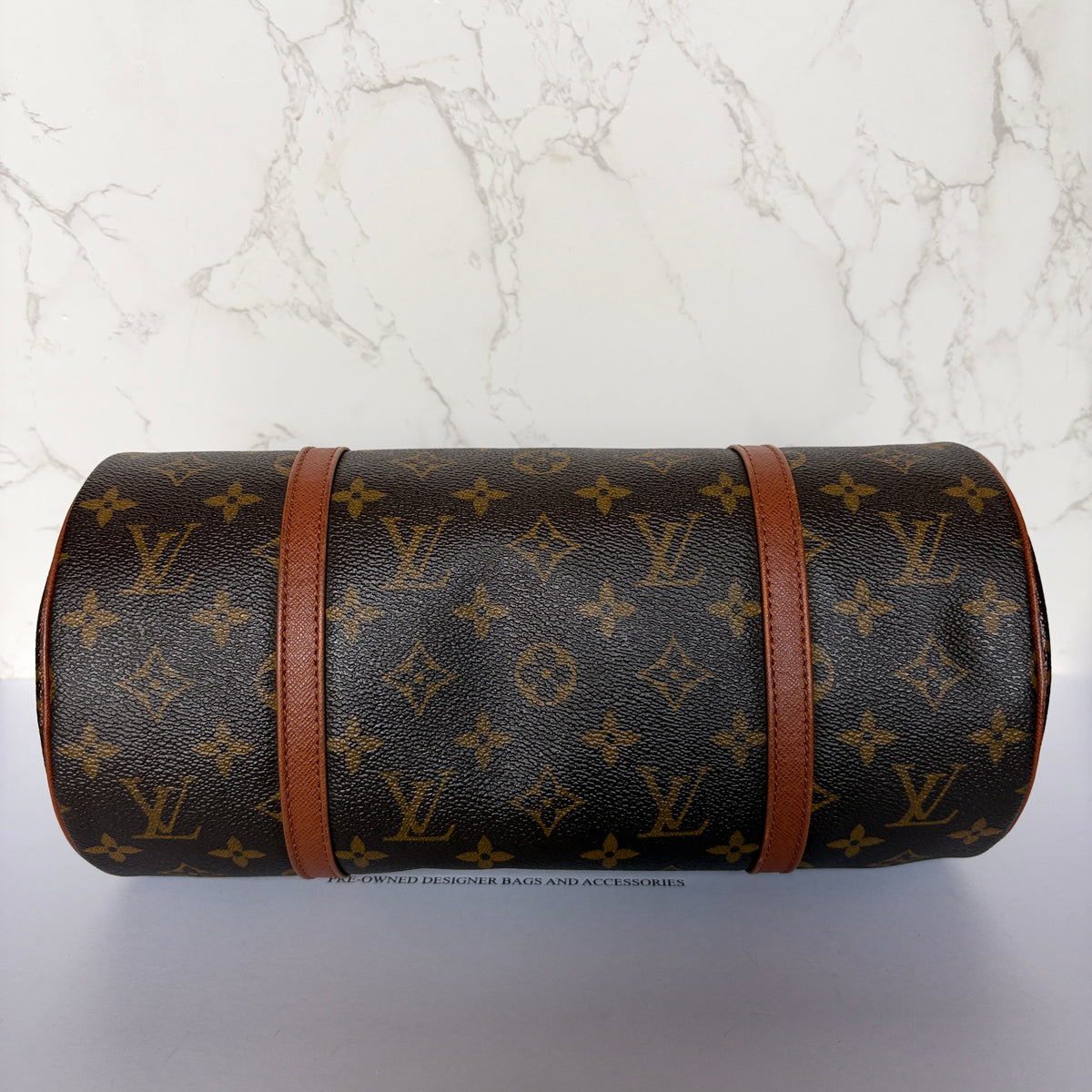 onderkant Louis Vuitton Papillon 30 monogram
