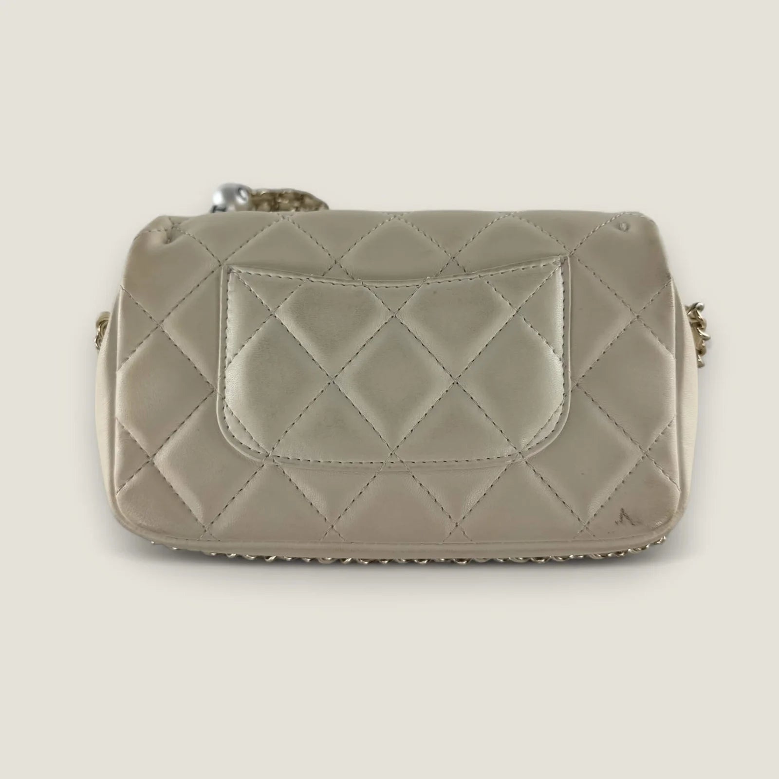Back Chanel rectangular mini Mona Lisa pocket