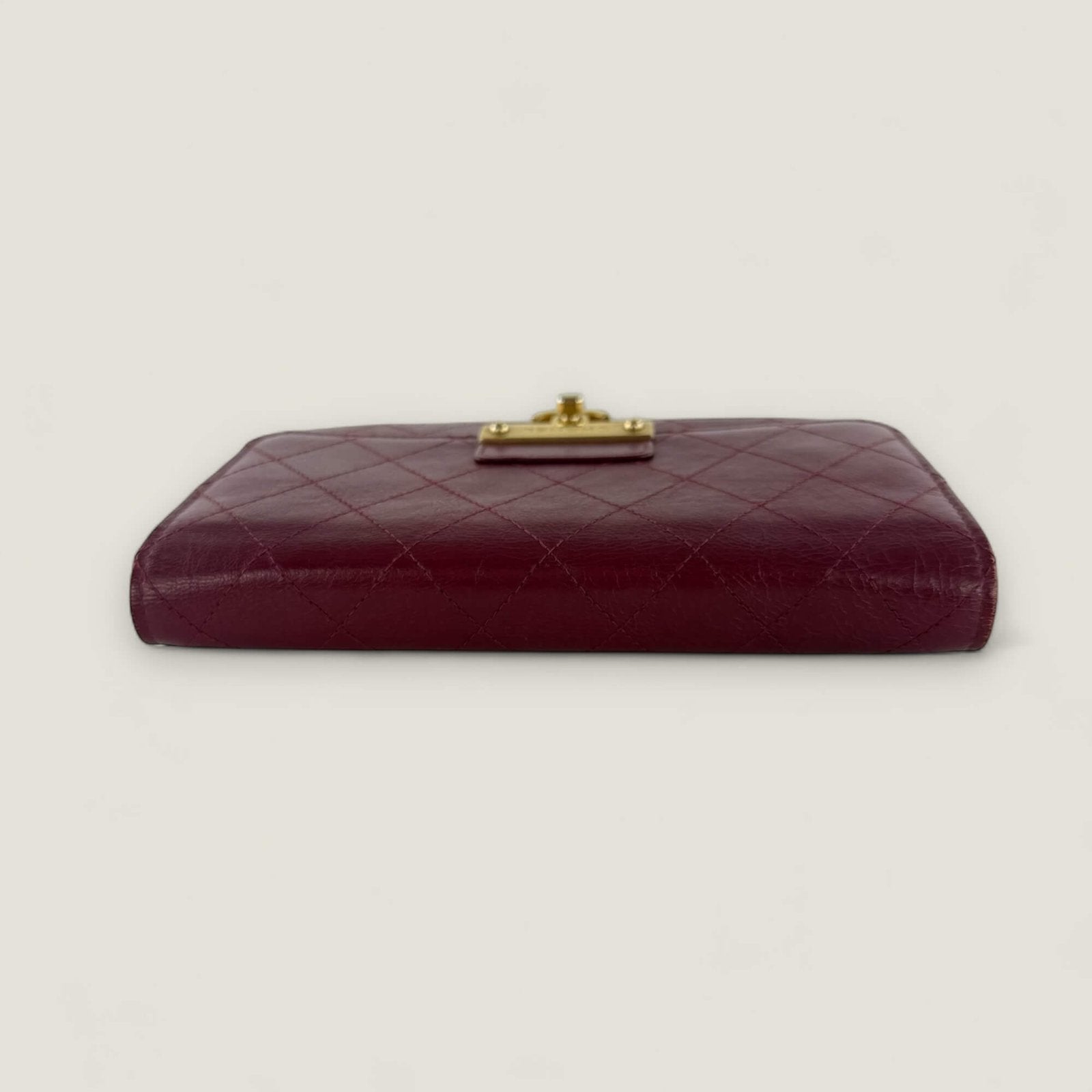 Achterkant originele Chanel wallet on chain WOC