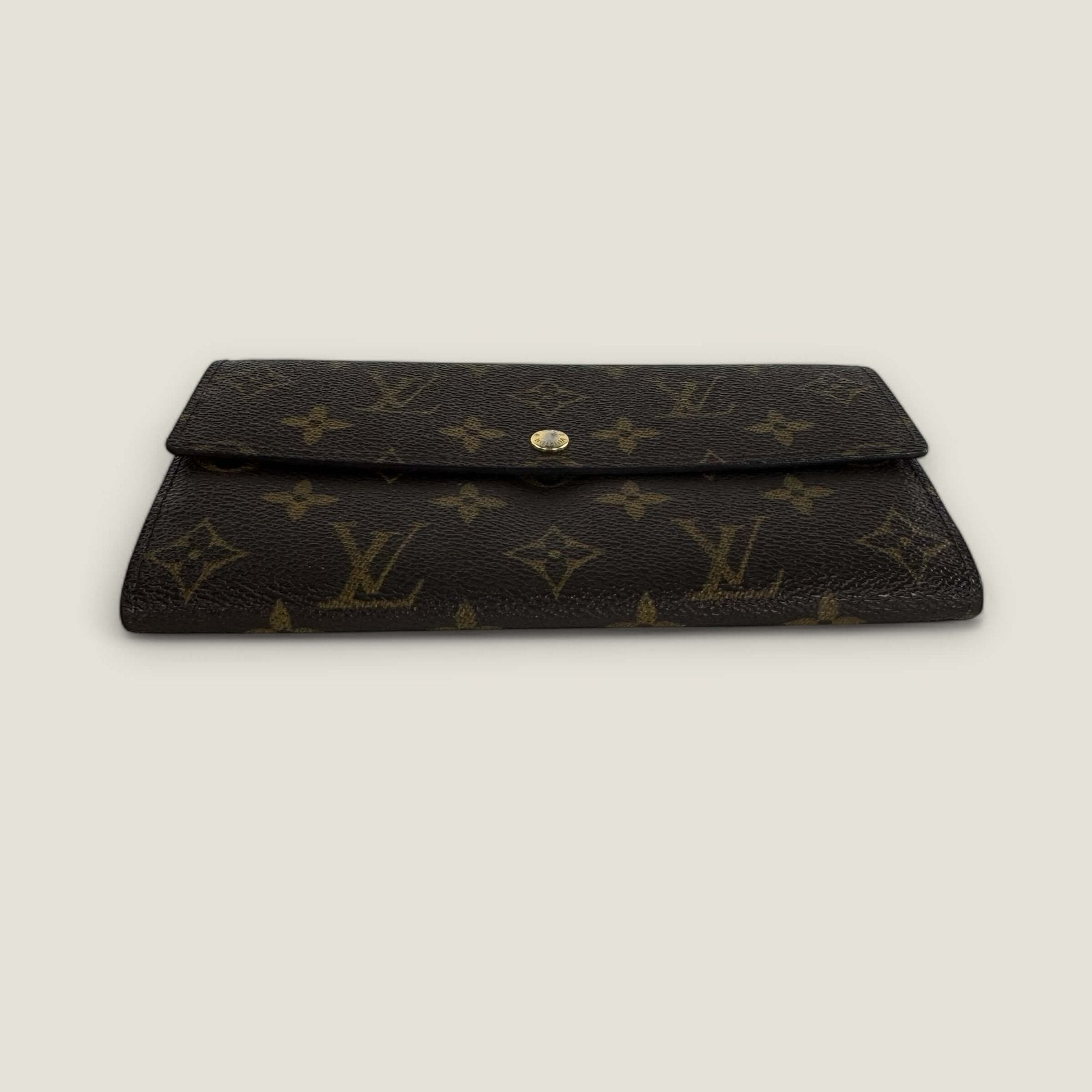 Authentic Louis Vuitton wallet large model Sarah