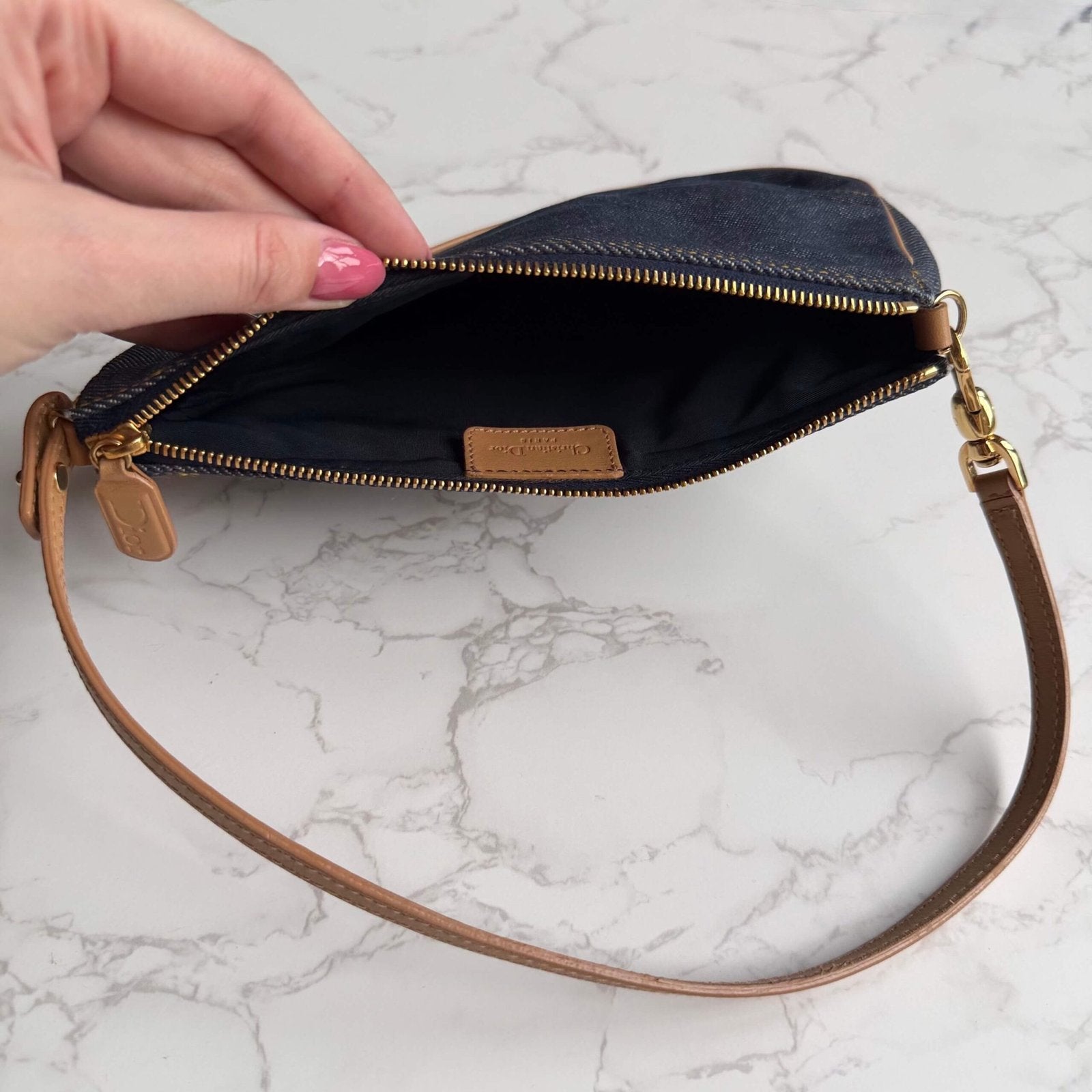 Binnenkant Christian Dior saddle pouch denim