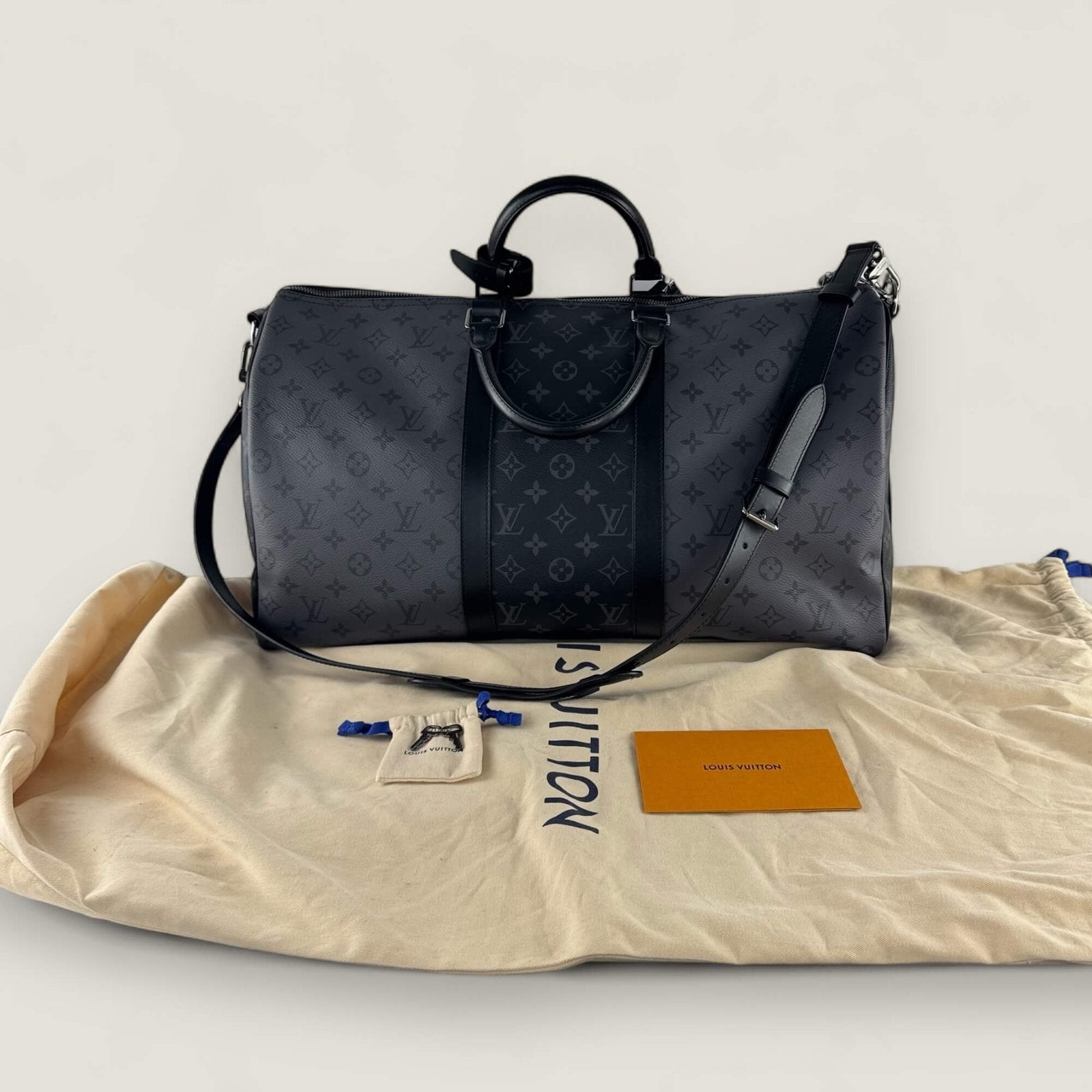 Interior Louis Vuitton Keepall 50 travel bag