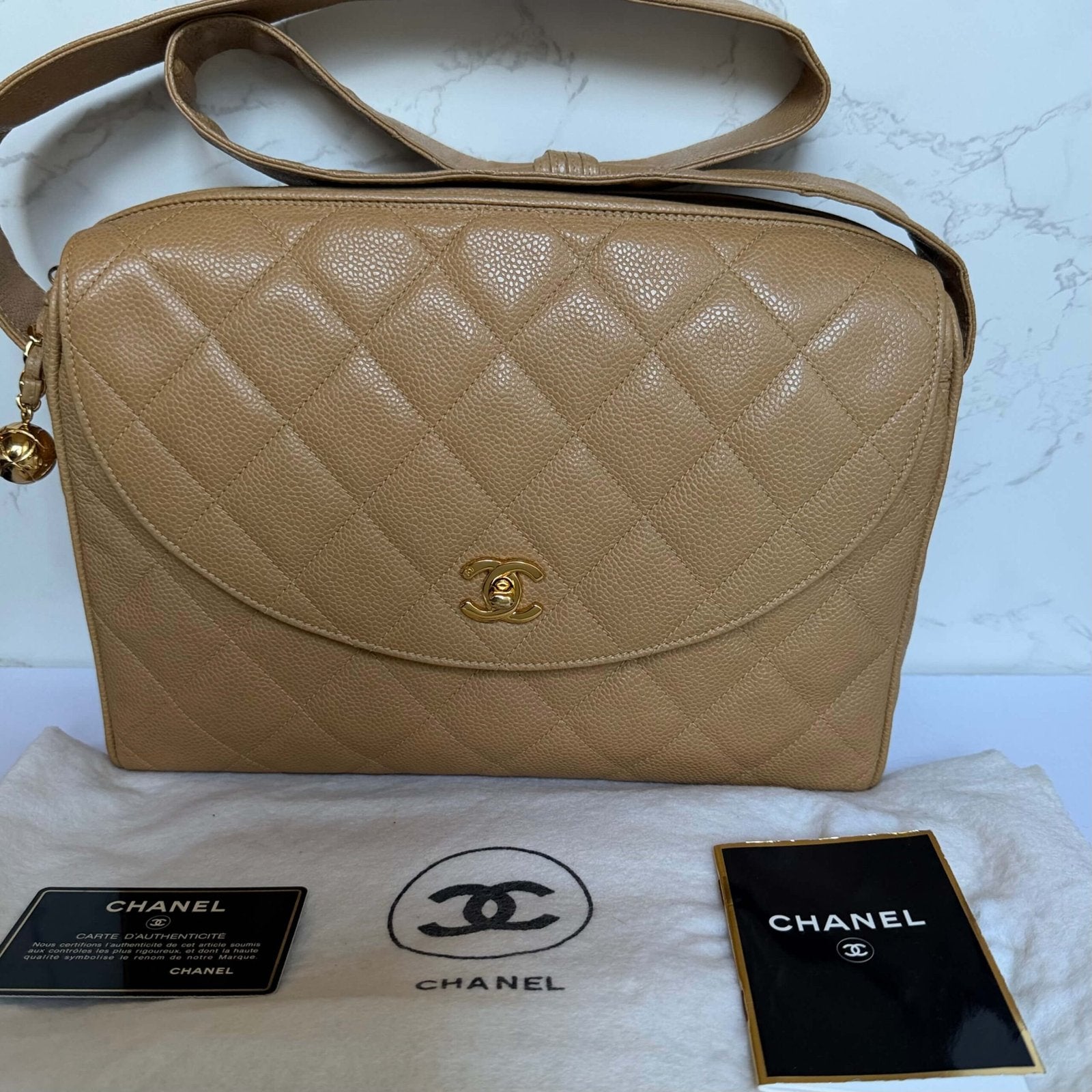 Chanel 90s caviar camera bag vintage