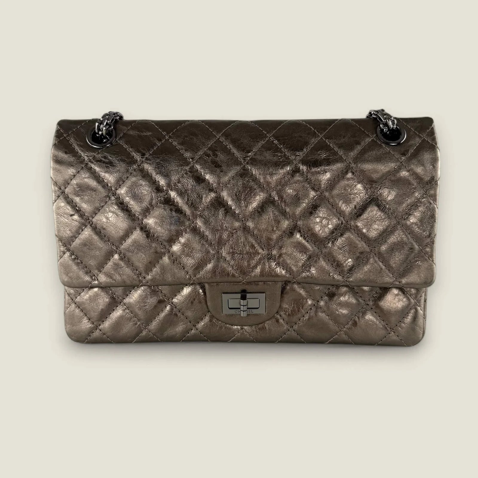 Chanel Reissue 226 metallic bronze – pre-owned designer tas