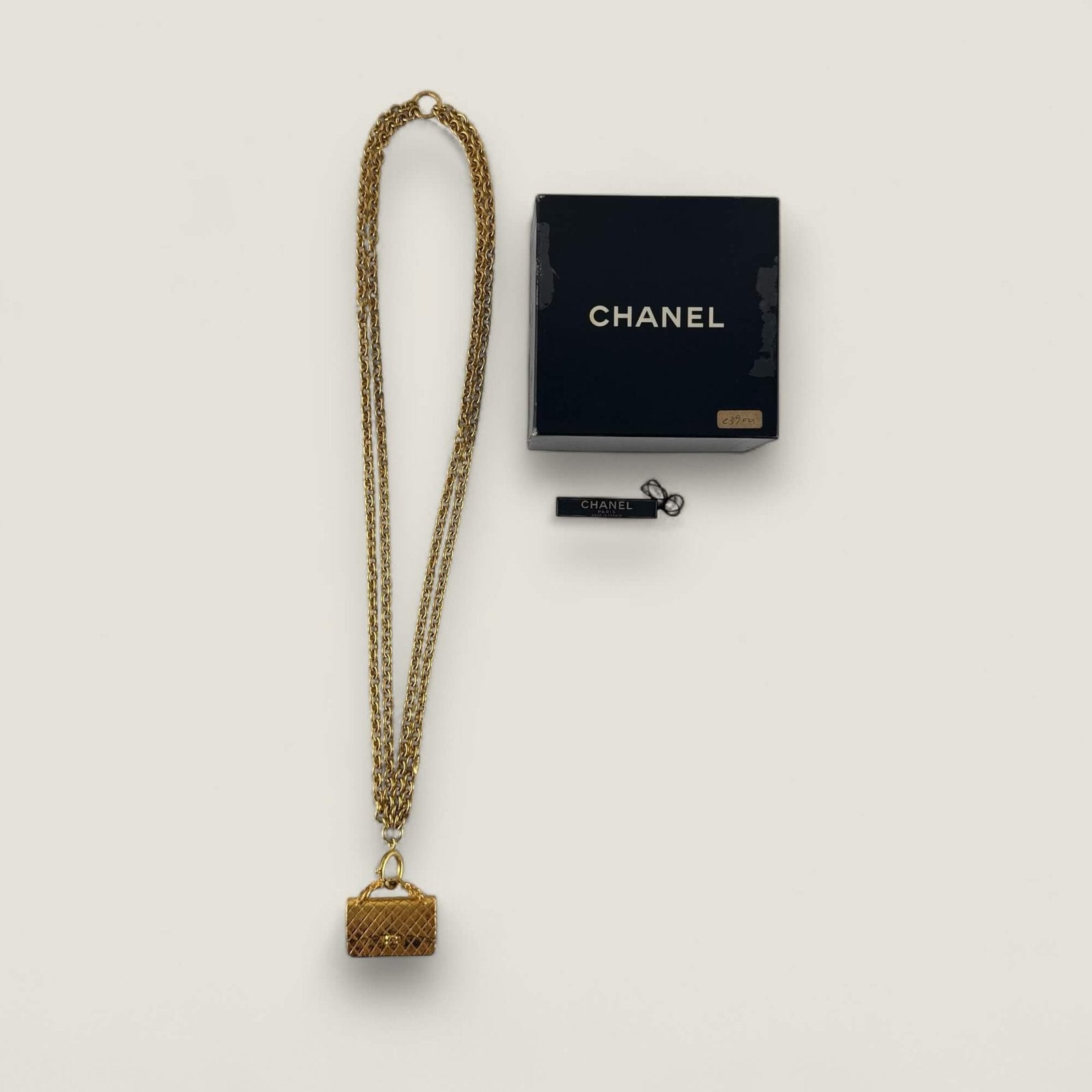 Chanel chain vintage with original box and Chanel tag mini pouch hanger