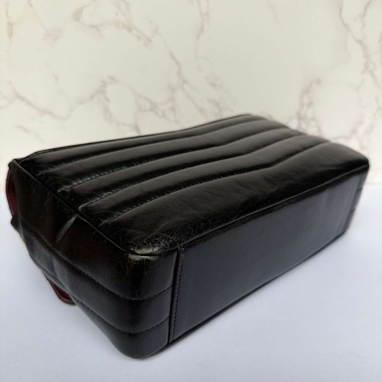 Chanel luxe second hand bag