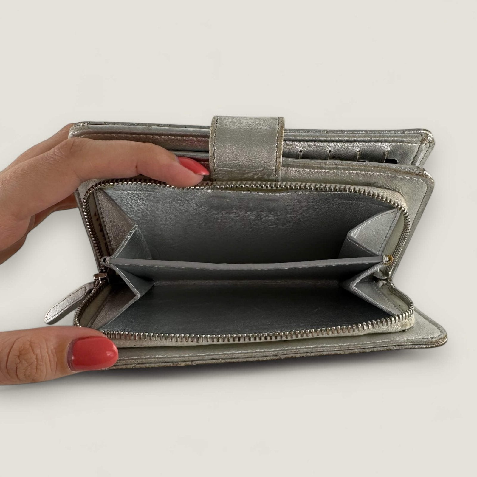 Chanel portemonnee authentiek zilver