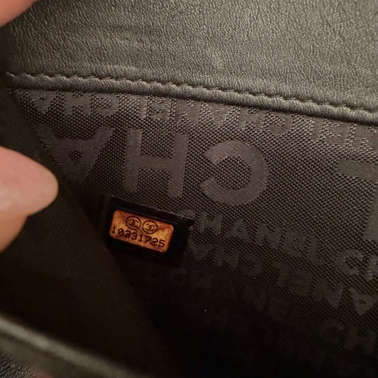 Chanel serienummer 2005-2006