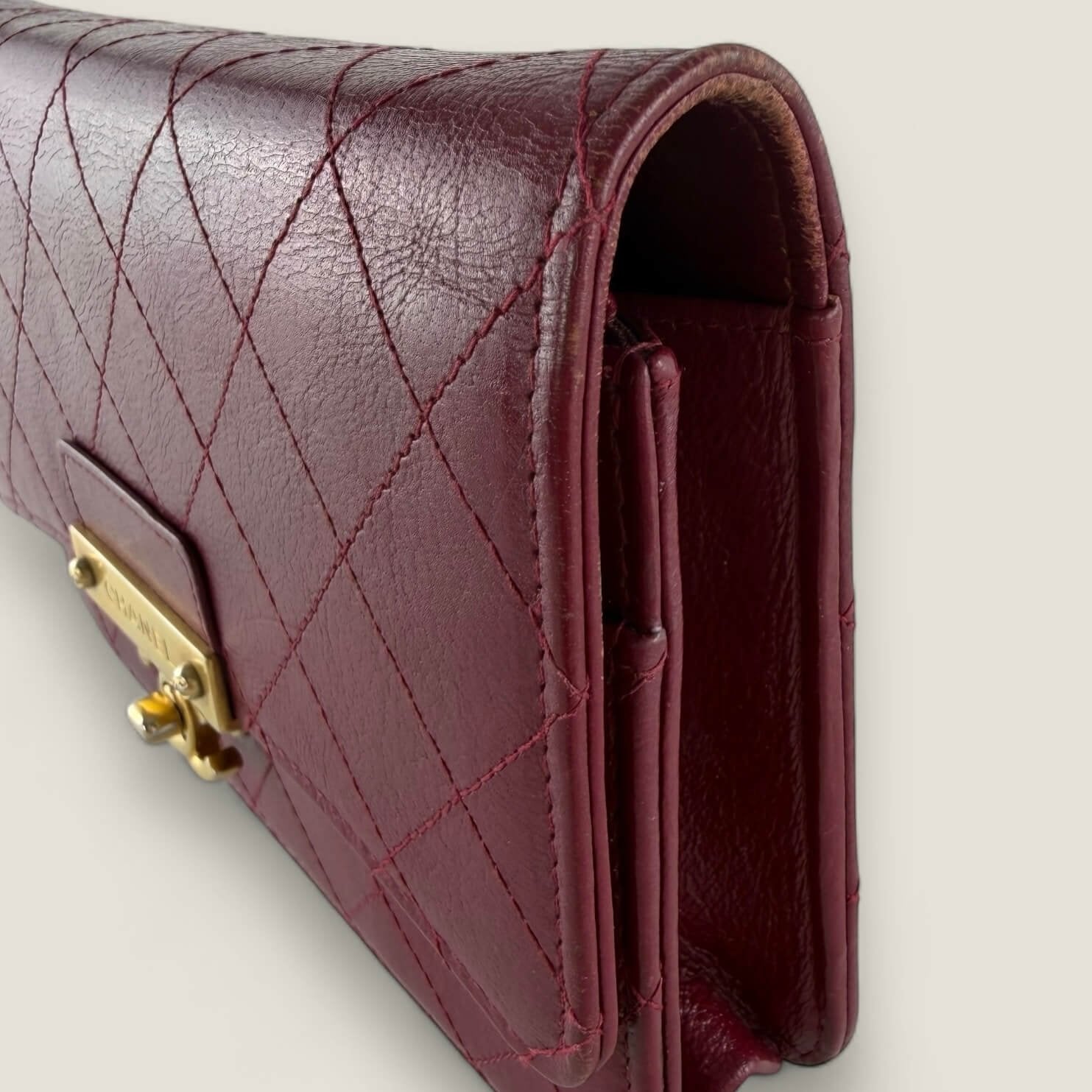 Chanel tas gebruikerssporen zijkant