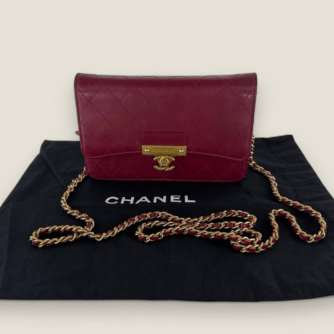 Chanel wallet on chain goatskin (WOC) met dustbag en authenticiteitskaart