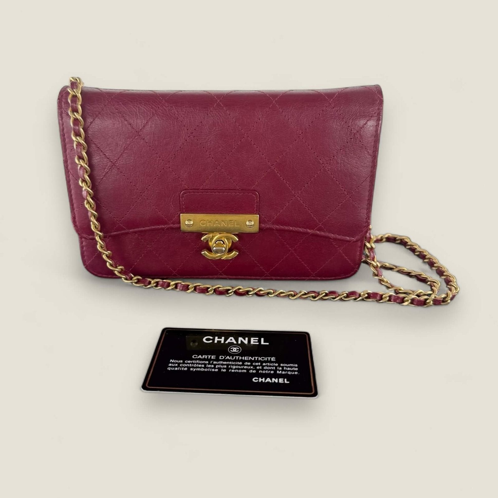 Chanel wallet on chain goatskin (WOC)