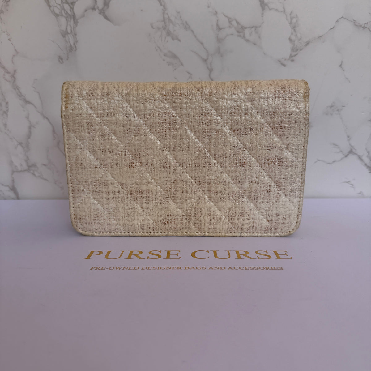 Chanel coated tweed wallet on chain wit achterkant
