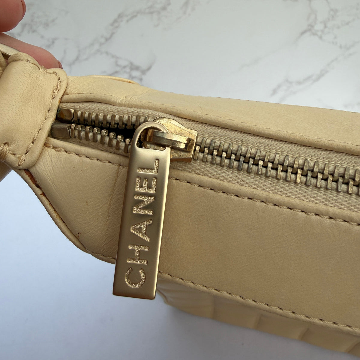 Chanel rits detail originele Chanel tas kopen
