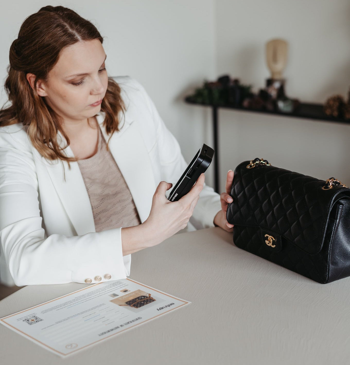 Chanel tas authenticeren met Entrupy