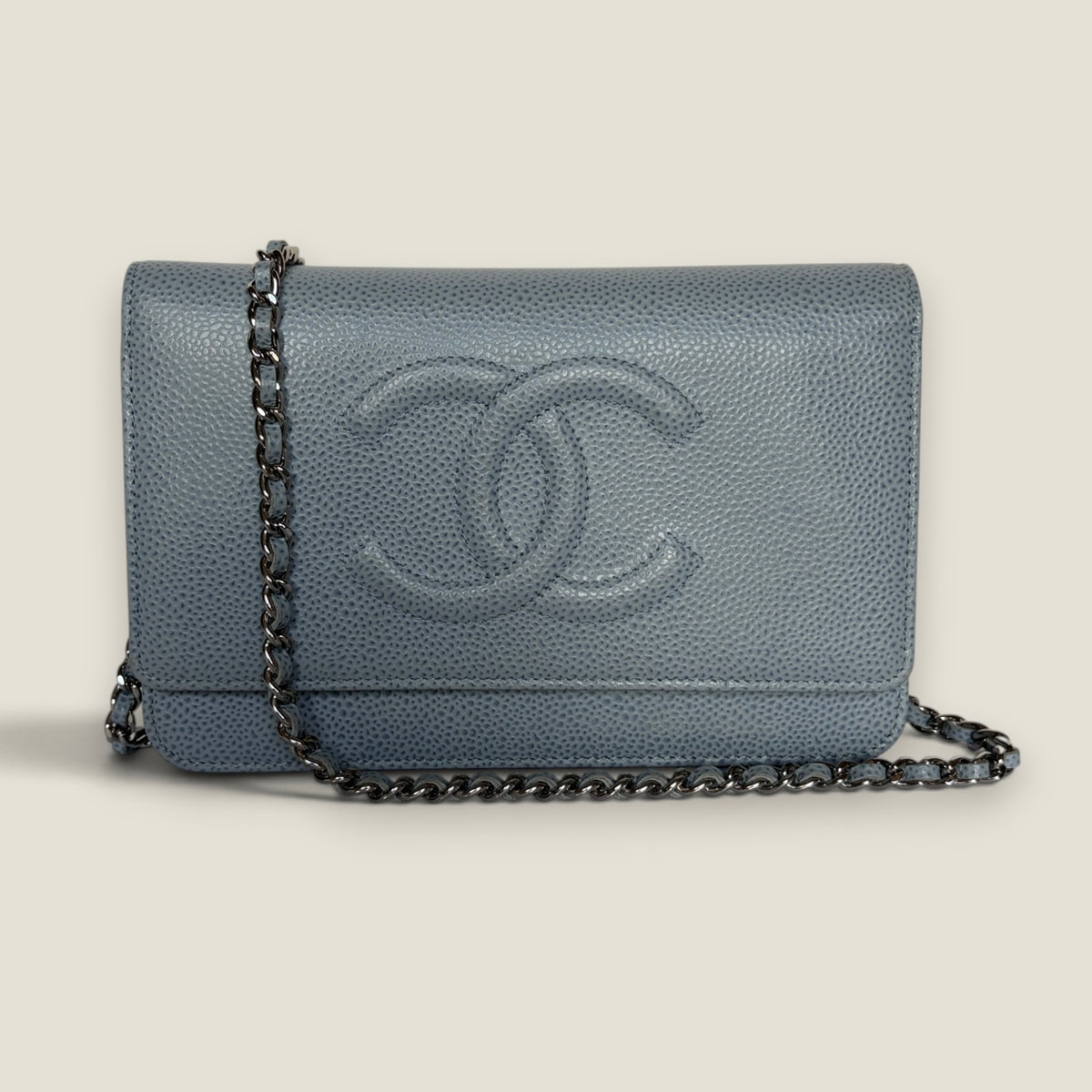 Chanel timeless WOC lichtblauw caviar leer - pre-owned
